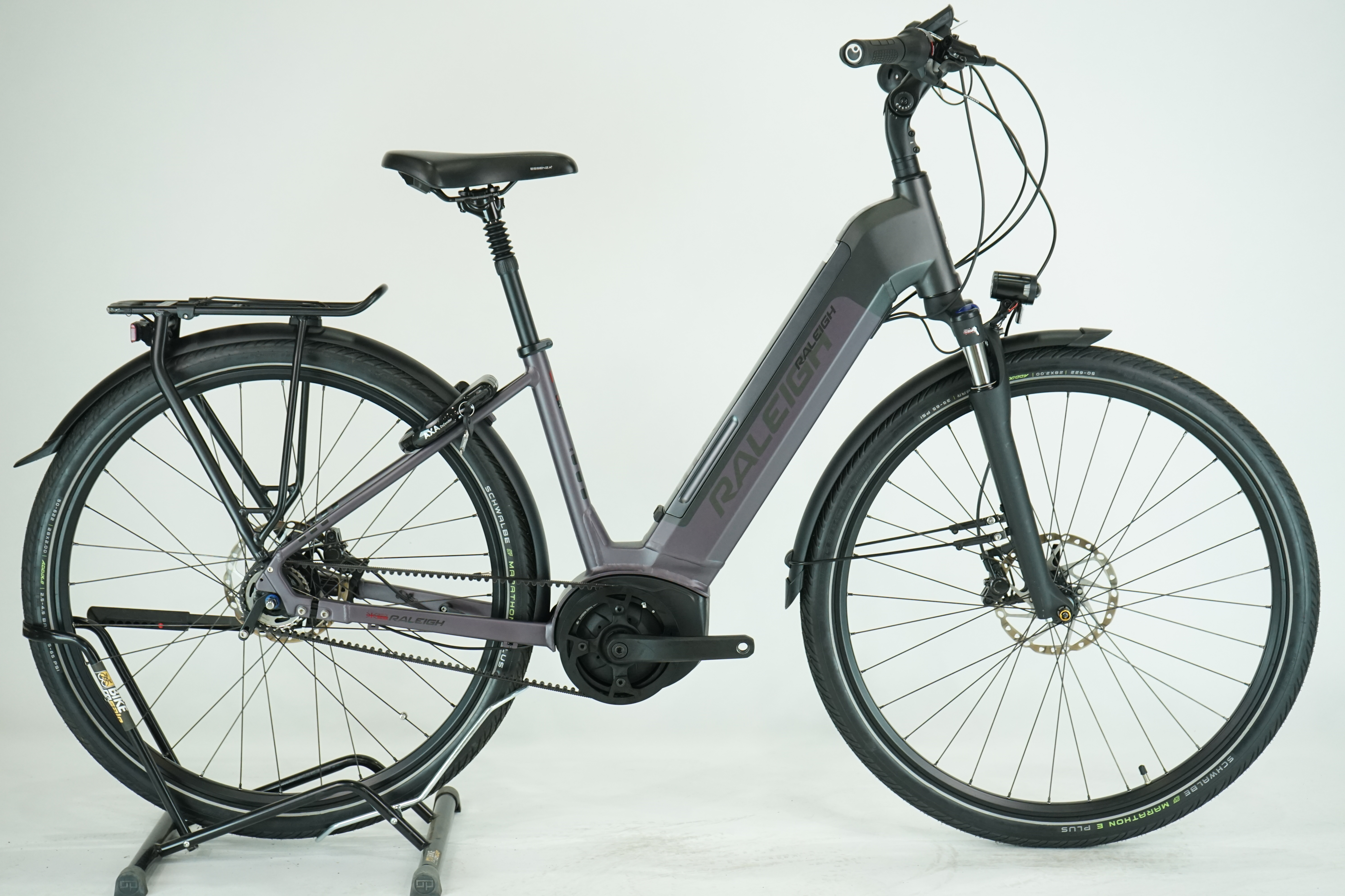 Raleigh Kent Premium 2022 - City E Bike - 625 Wh - Riemen - Tiefeinstieg