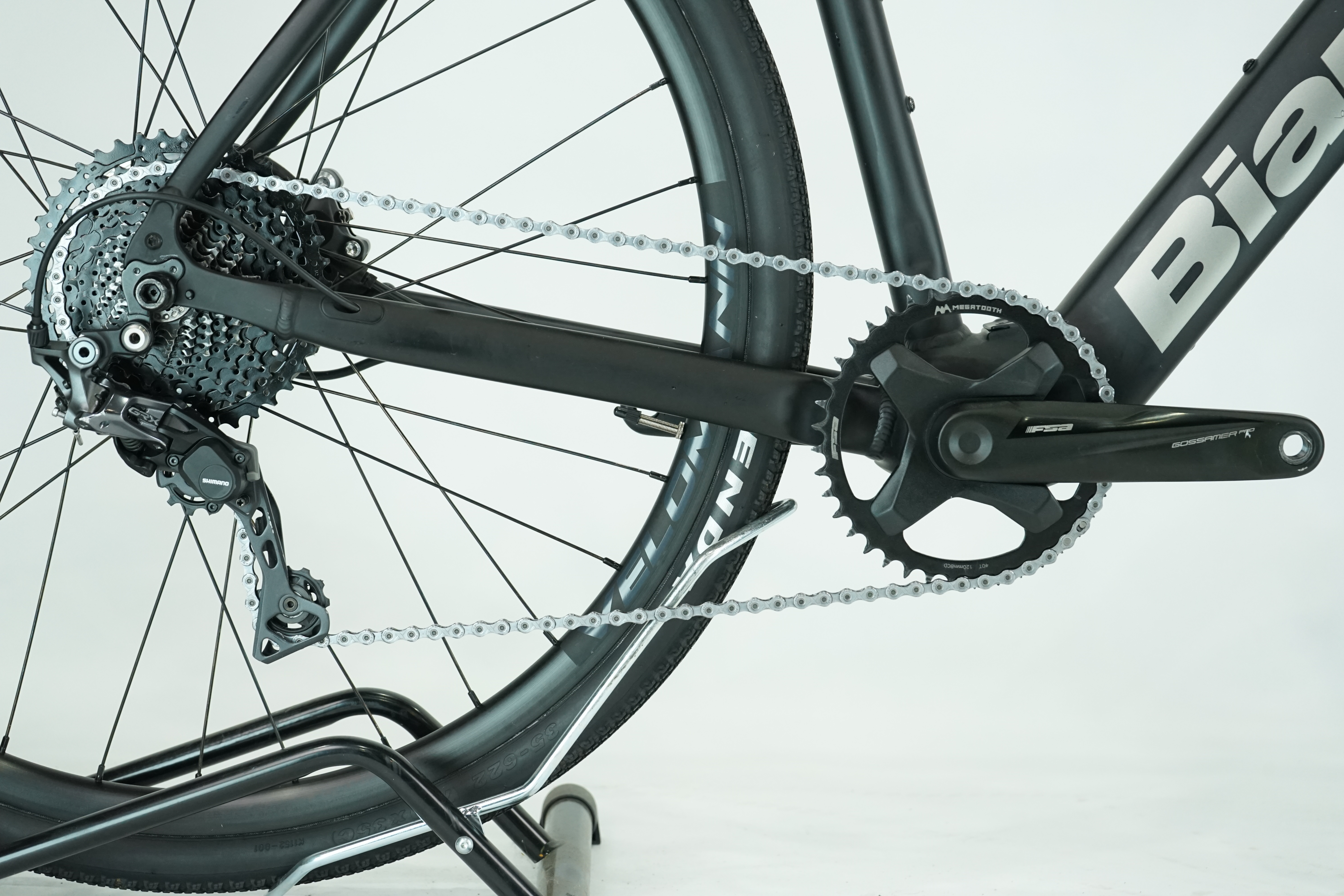 Bianchi E-Impulso Gravel GRX 600 2021 - Gravel E Bike - 250 Wh - Aluminium