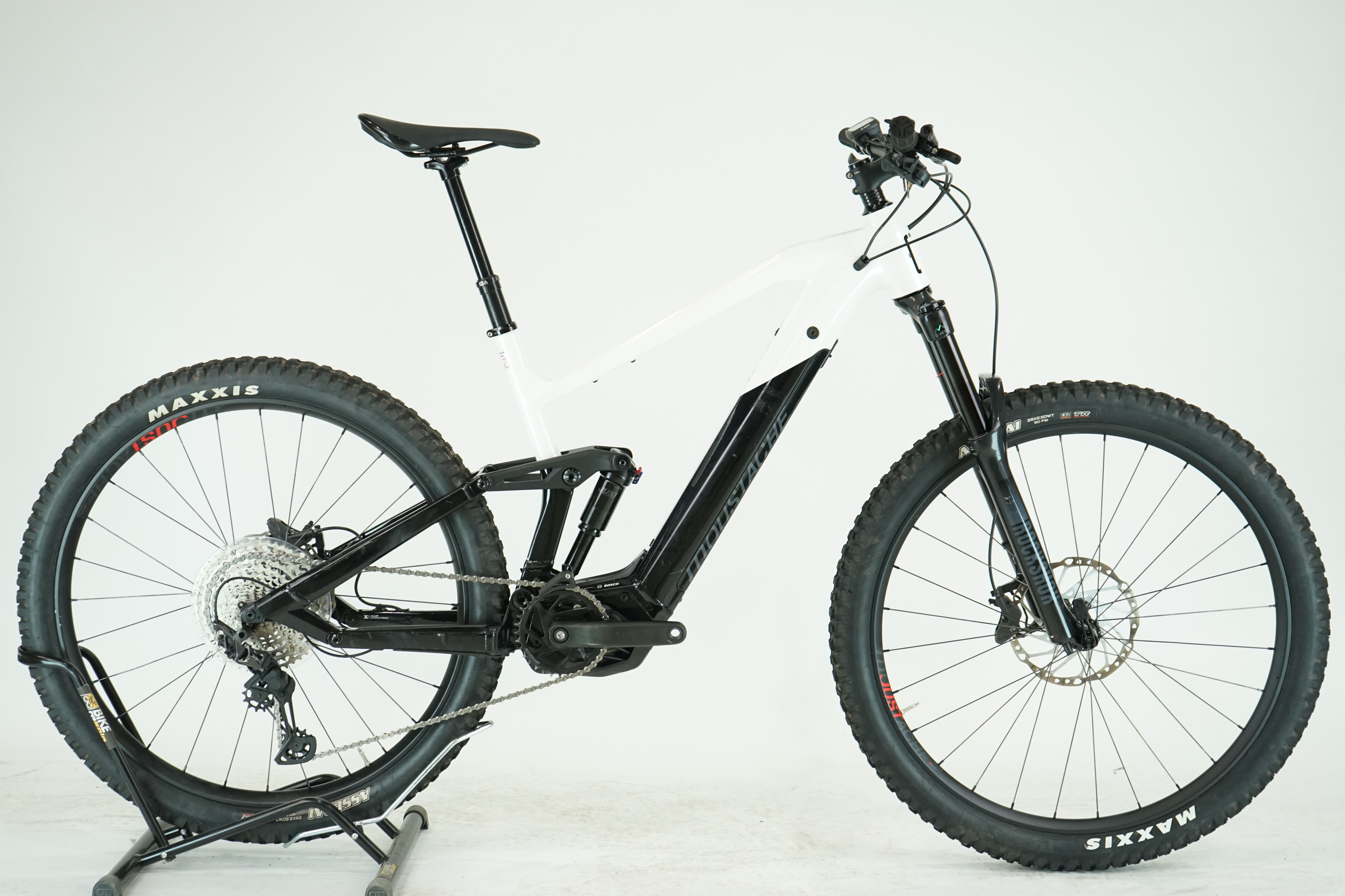 Moustache Samedi Trail 4 2021 - Fully E Bike - 625 Wh - 29 Zoll