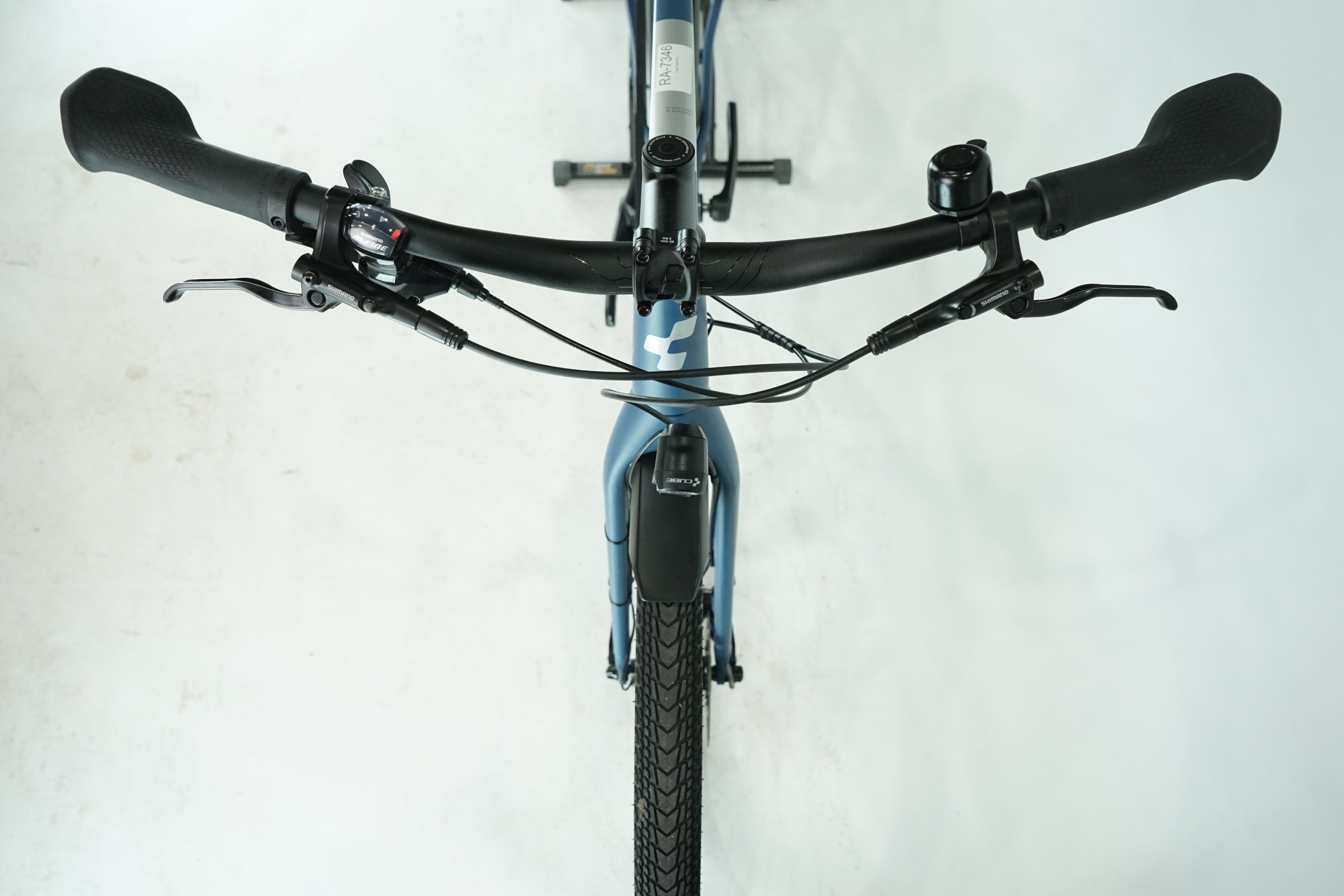 Cube Travel Pro 2023 - Trekking Bike - Aluminium - Riemenantrieb - Diamant 