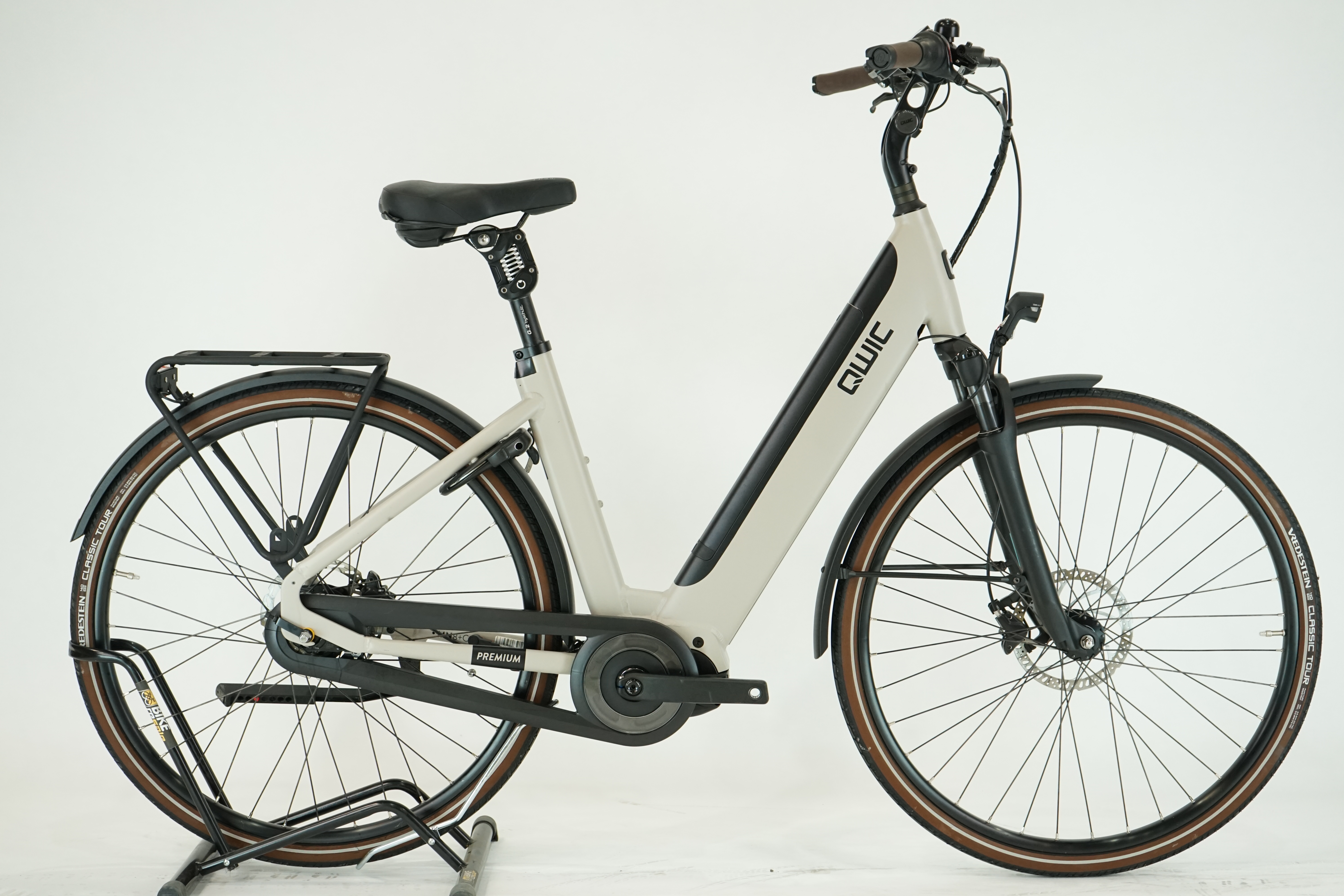 Qwic Premium iMN8+C 2022 - City E Bike - 540 Wh - Tiefeinsteiger 