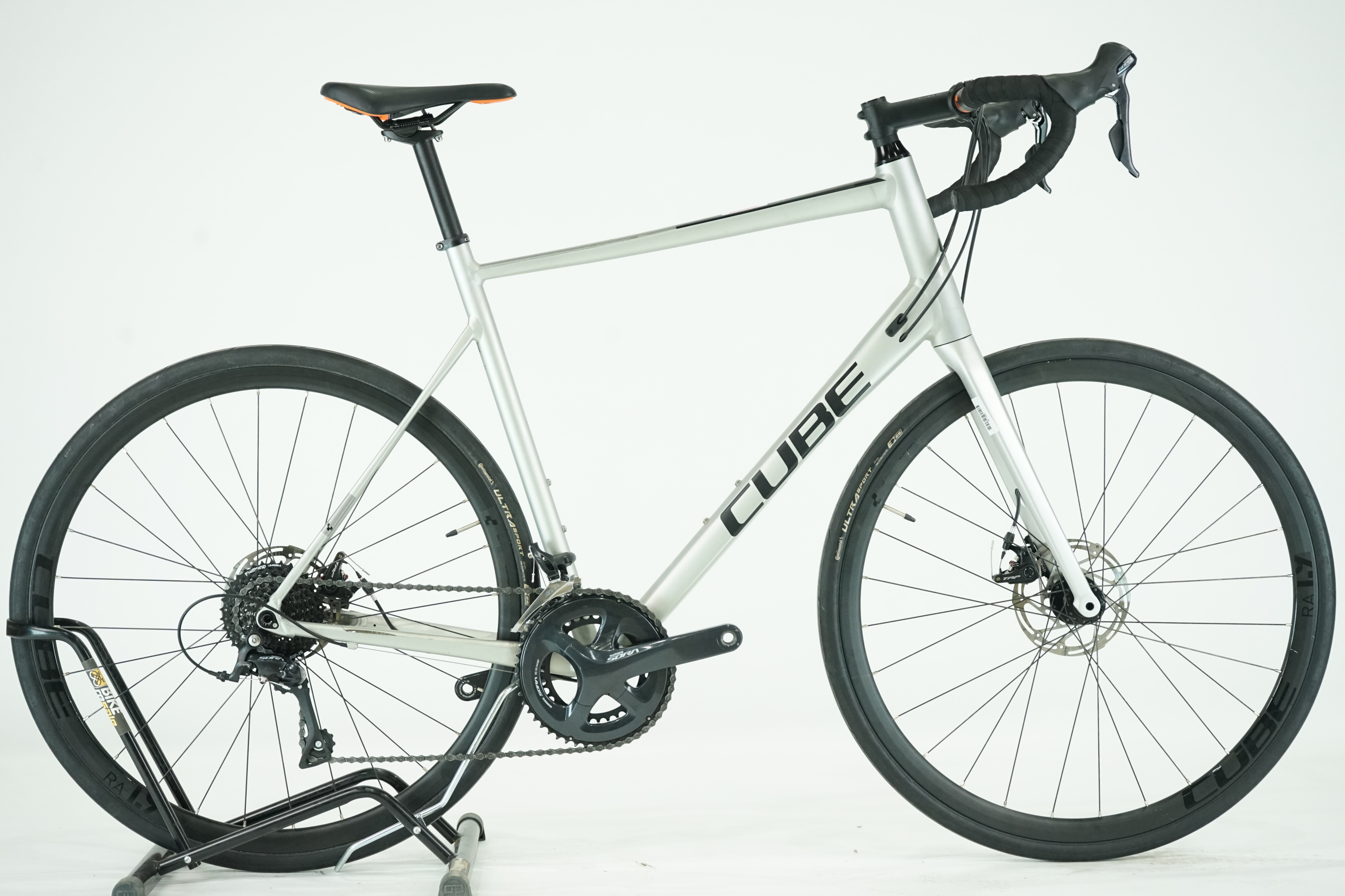 CUBE Attain Pro 2023 - Rennrad - Aluminium