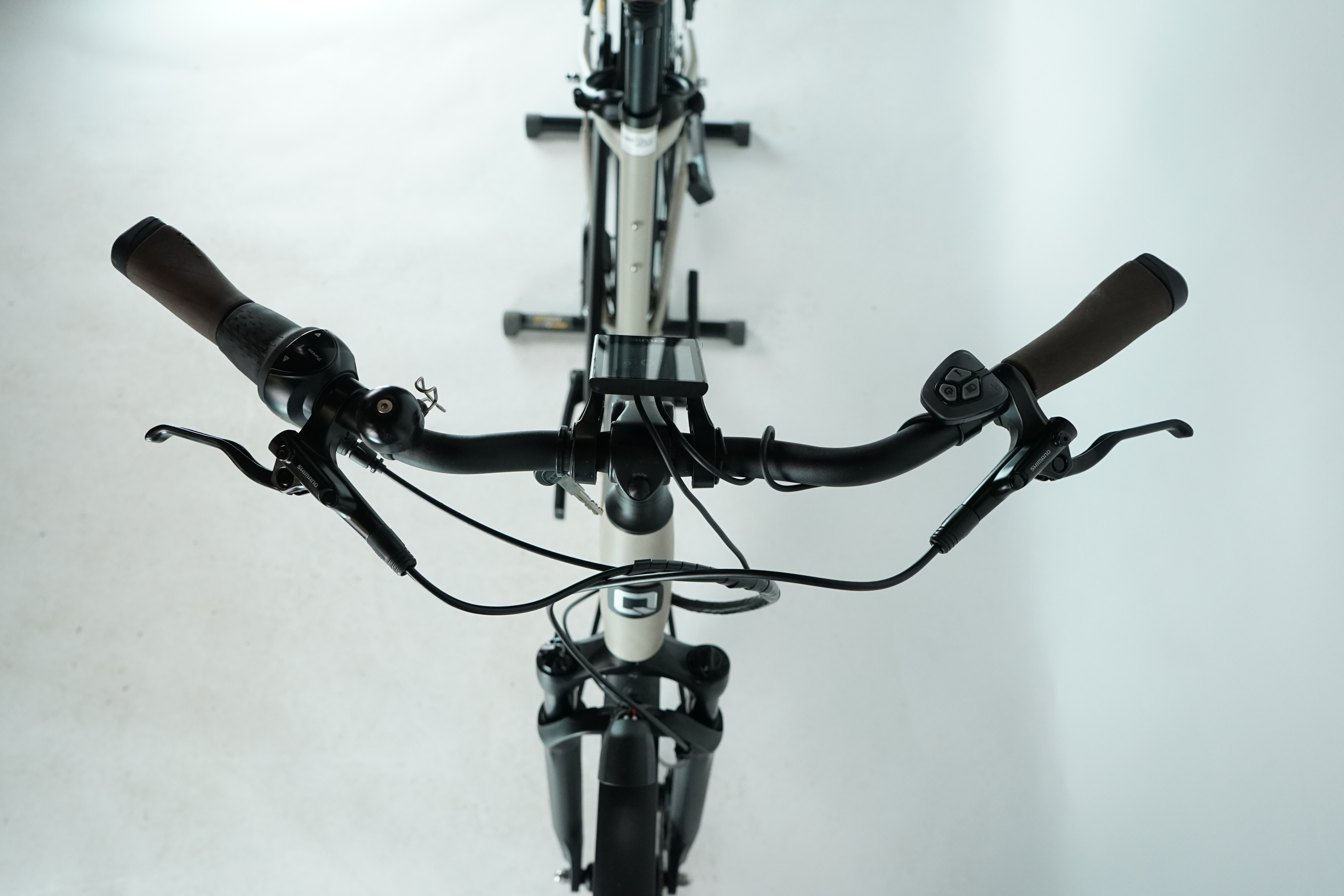 Qwic Premium I MN7+ 2022 - City E Bike - 540Wh - Tiefeinsteiger