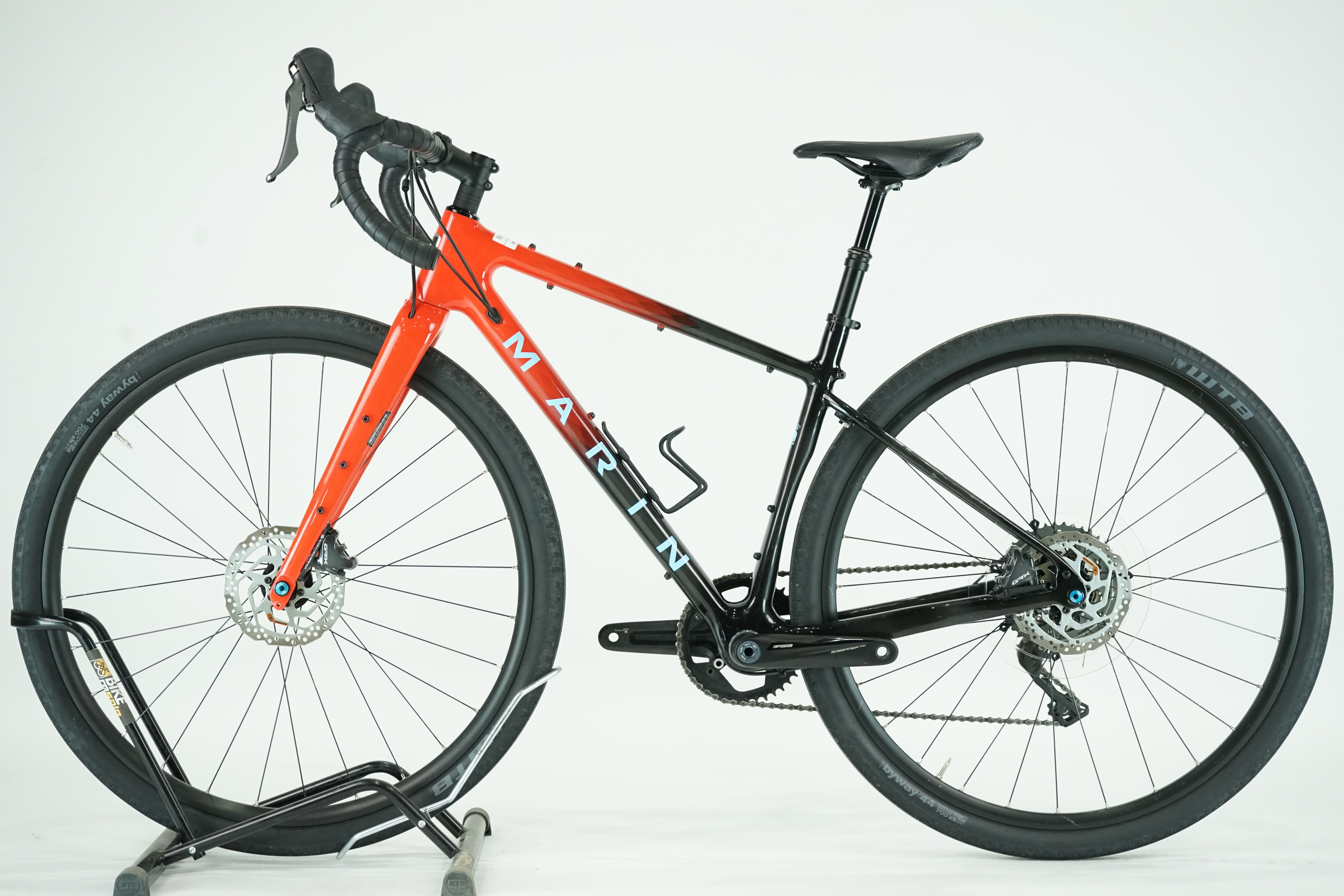 MARIN Headlands 2 2022 - Gravel Bike - Diamant - Carbon - 28 Zoll