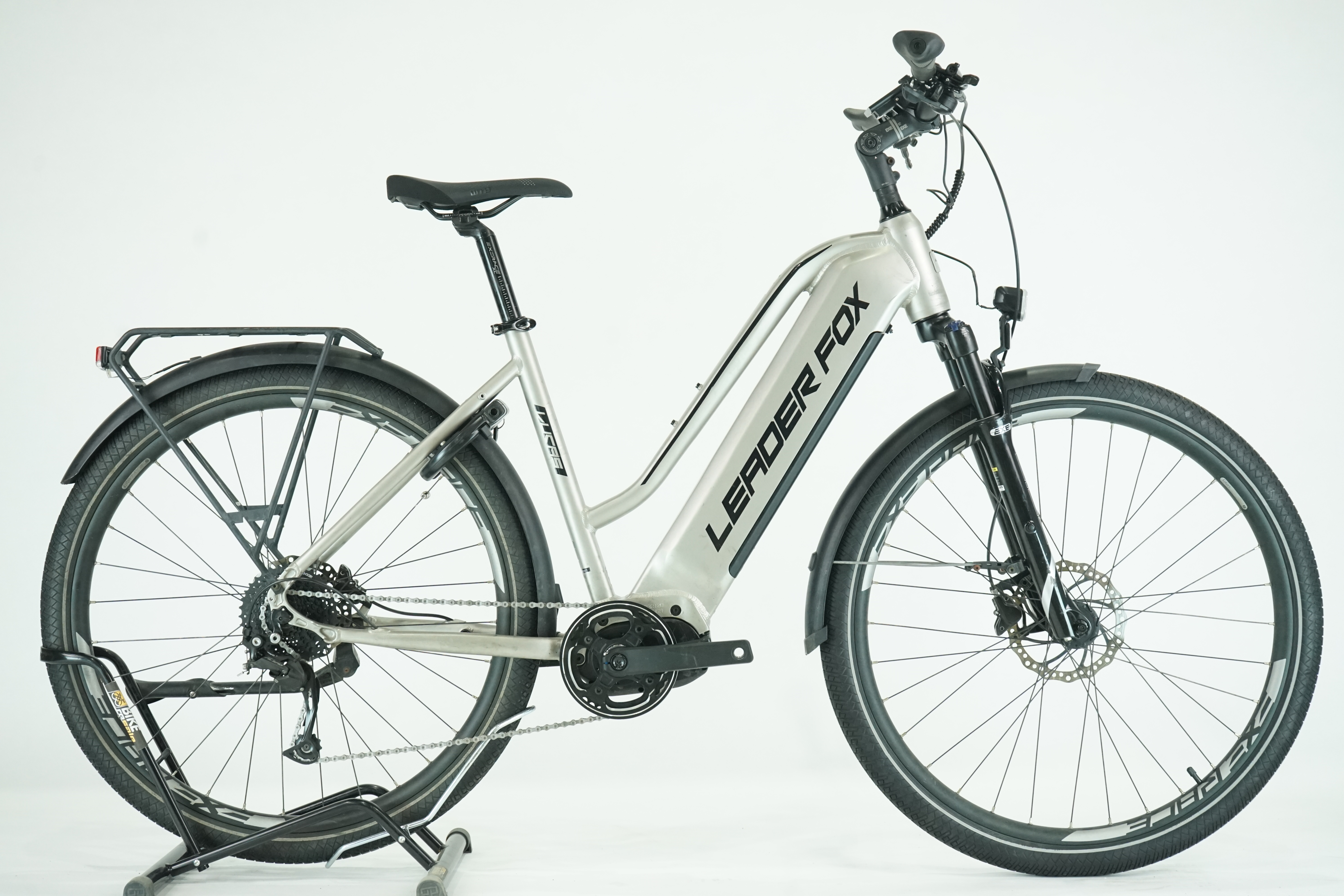 Leaderfox Lucas 2021 - Trekking E Bike - 720 Wh - 29 Zoll - Damen Sport
