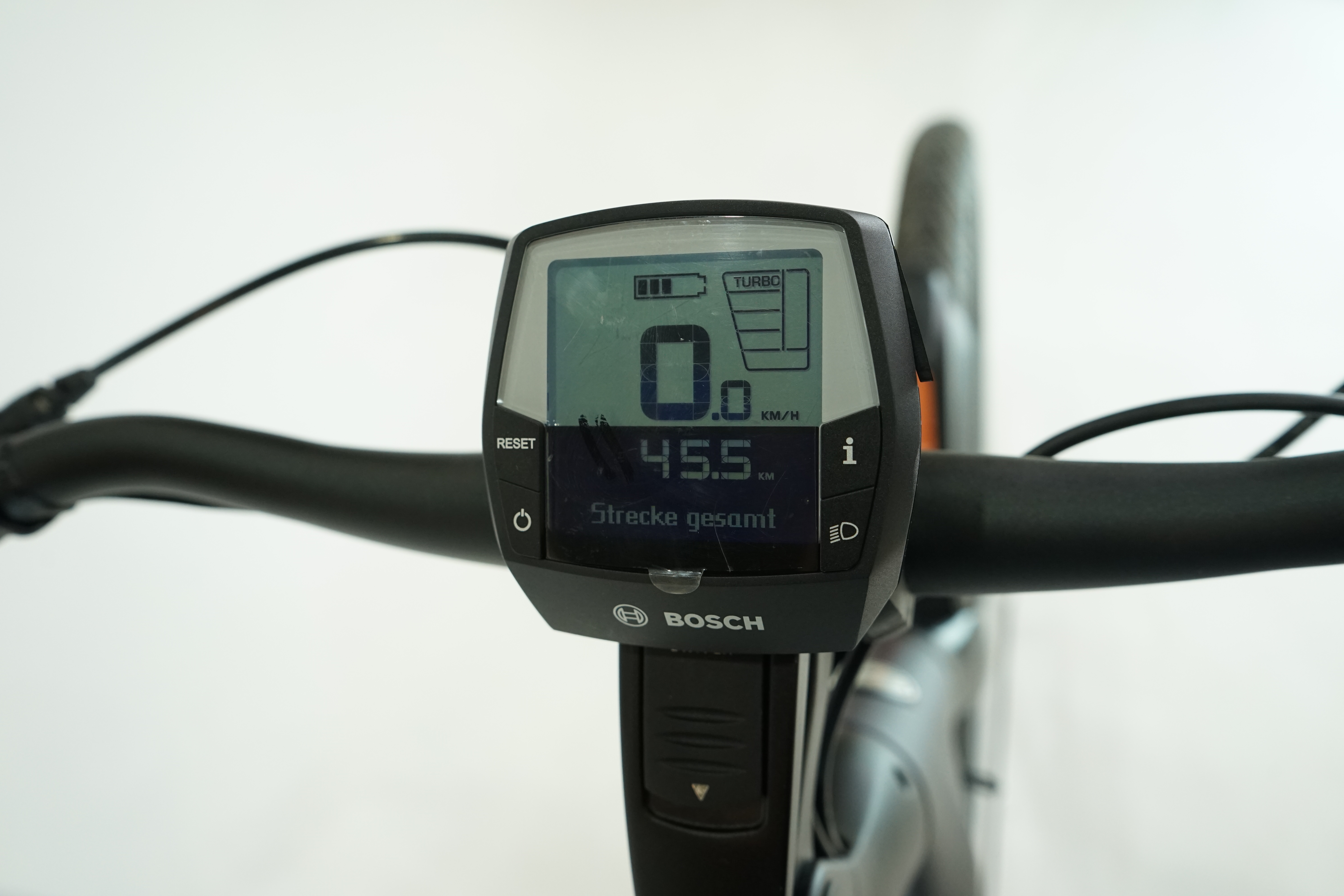 Gazelle Avignon C8 HMB 2023 - City E Bike - 625 Wh - Tiefeinstieg