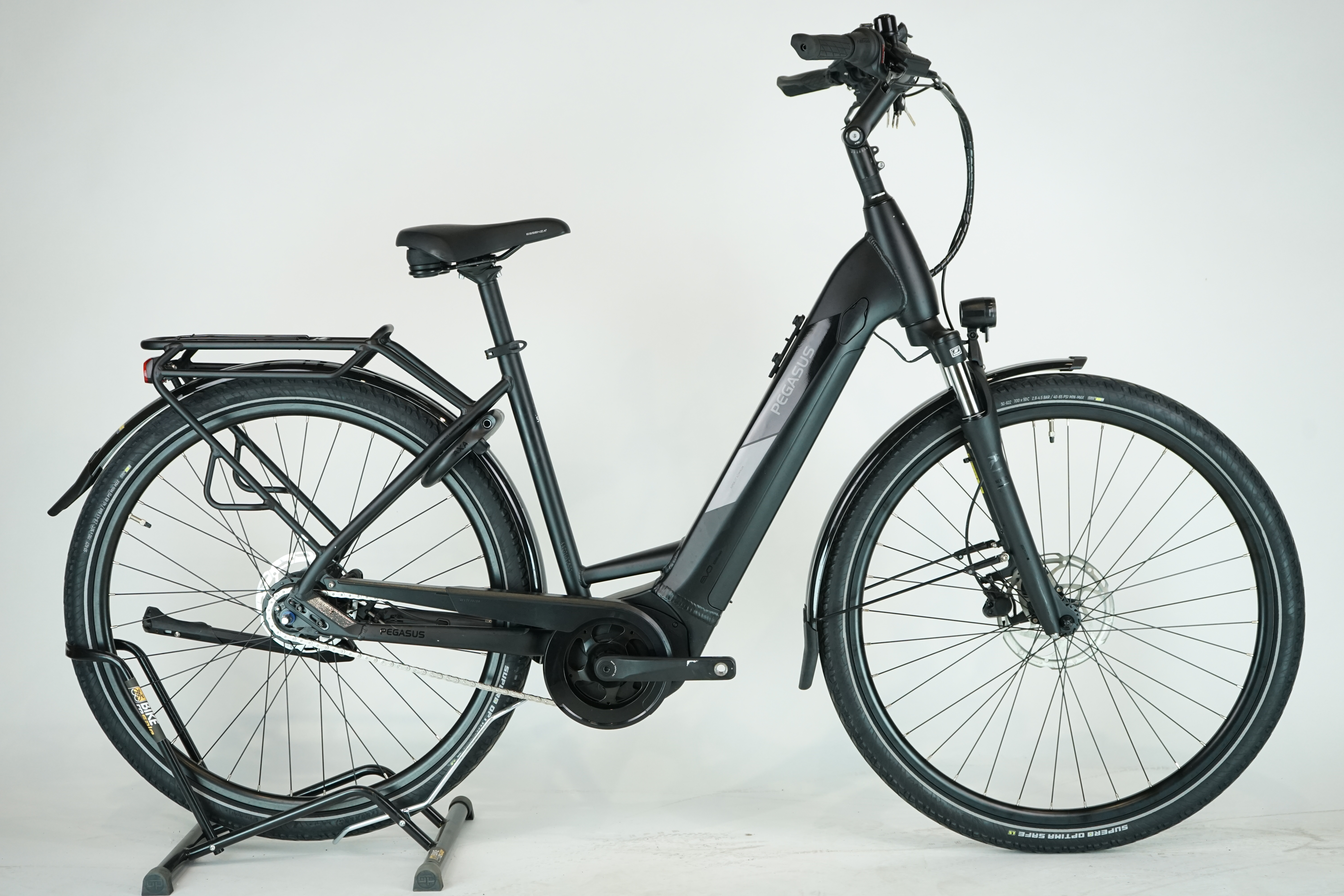 Pegasus Solero EVO 8F 2022 - City E Bike - 625 Wh - Wave