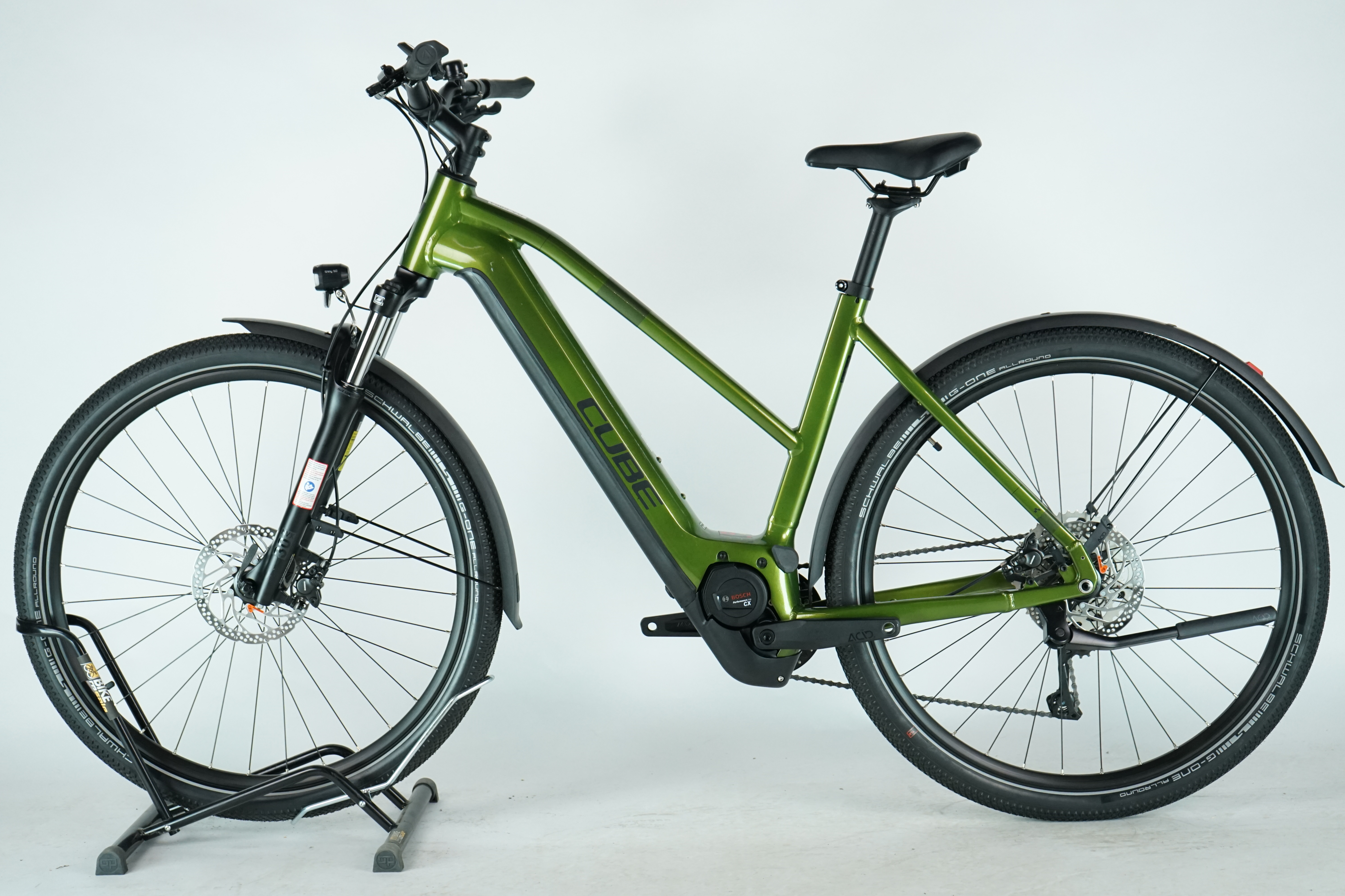 CUBE Nuride Hybrid Pro 625 Allroad Lady 2023 - Trekking E Bike - 625Wh - Damen Sport