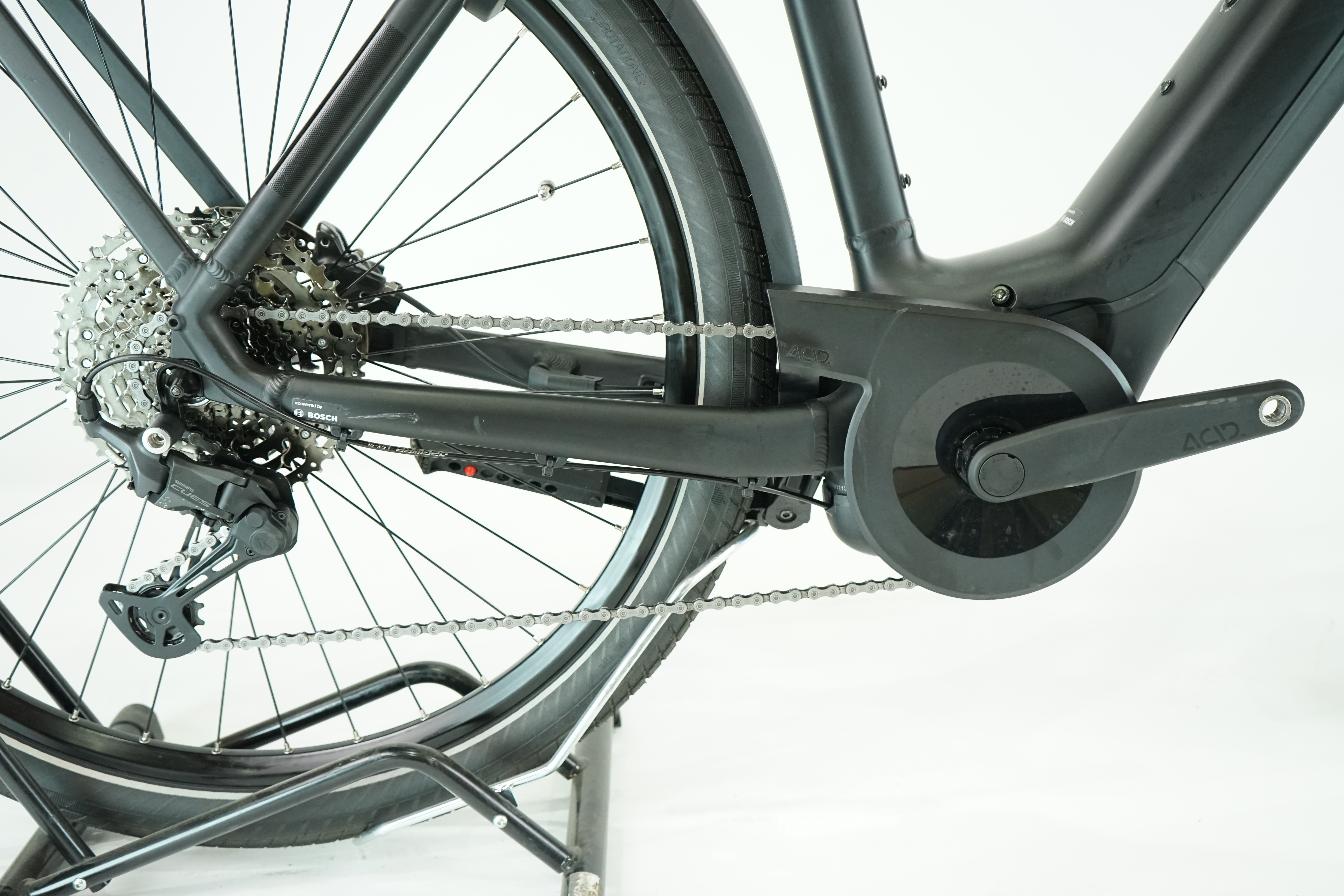 CUBE Touring Hybrid Pro 625 2024 - Trekking E Bike - 625 Wh - Diamant - 28 Zoll