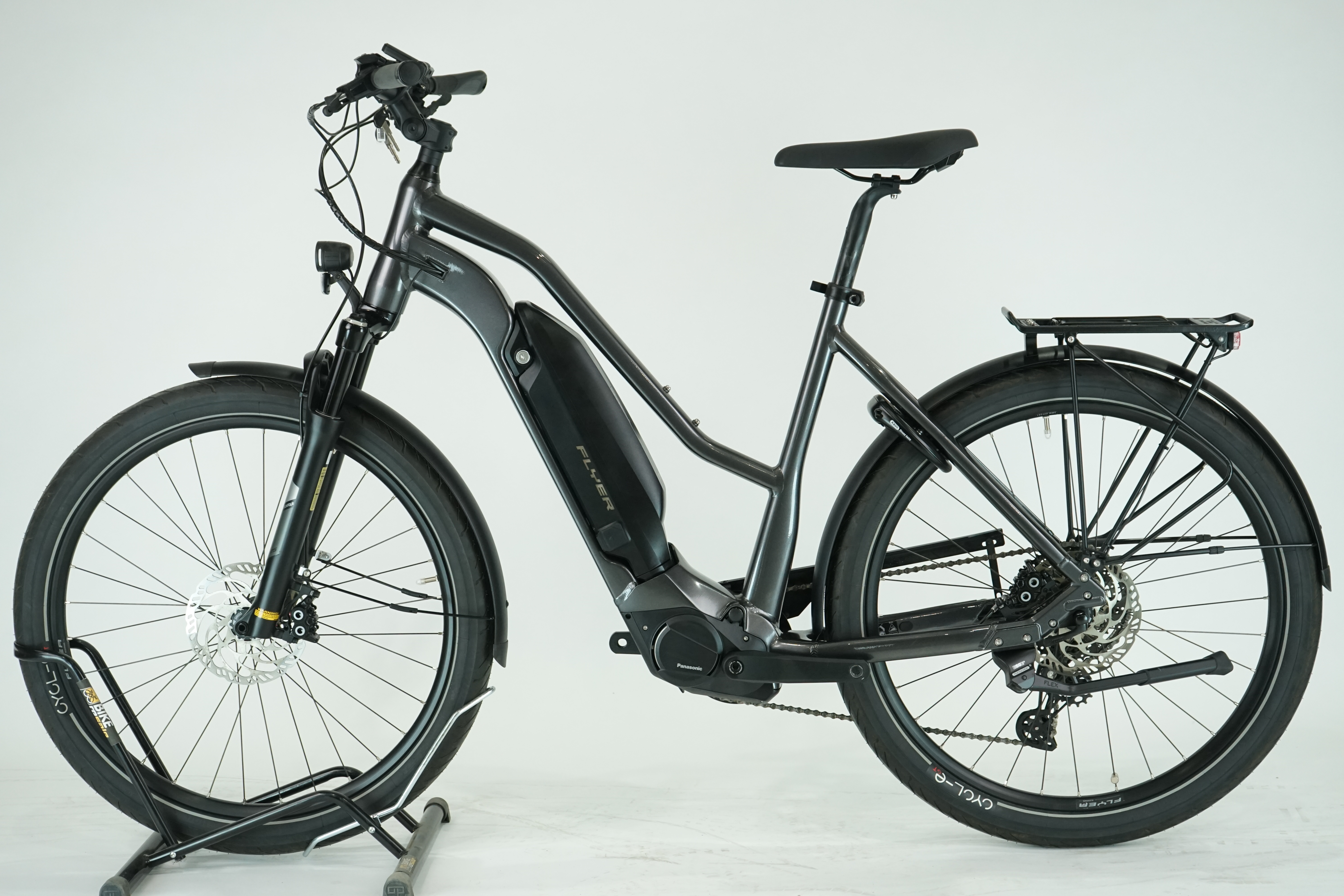 Flyer Upstreet 5 7.12 2022 - Trekking E Bike - 750 Wh - 27,5 Zoll - Damen Sport