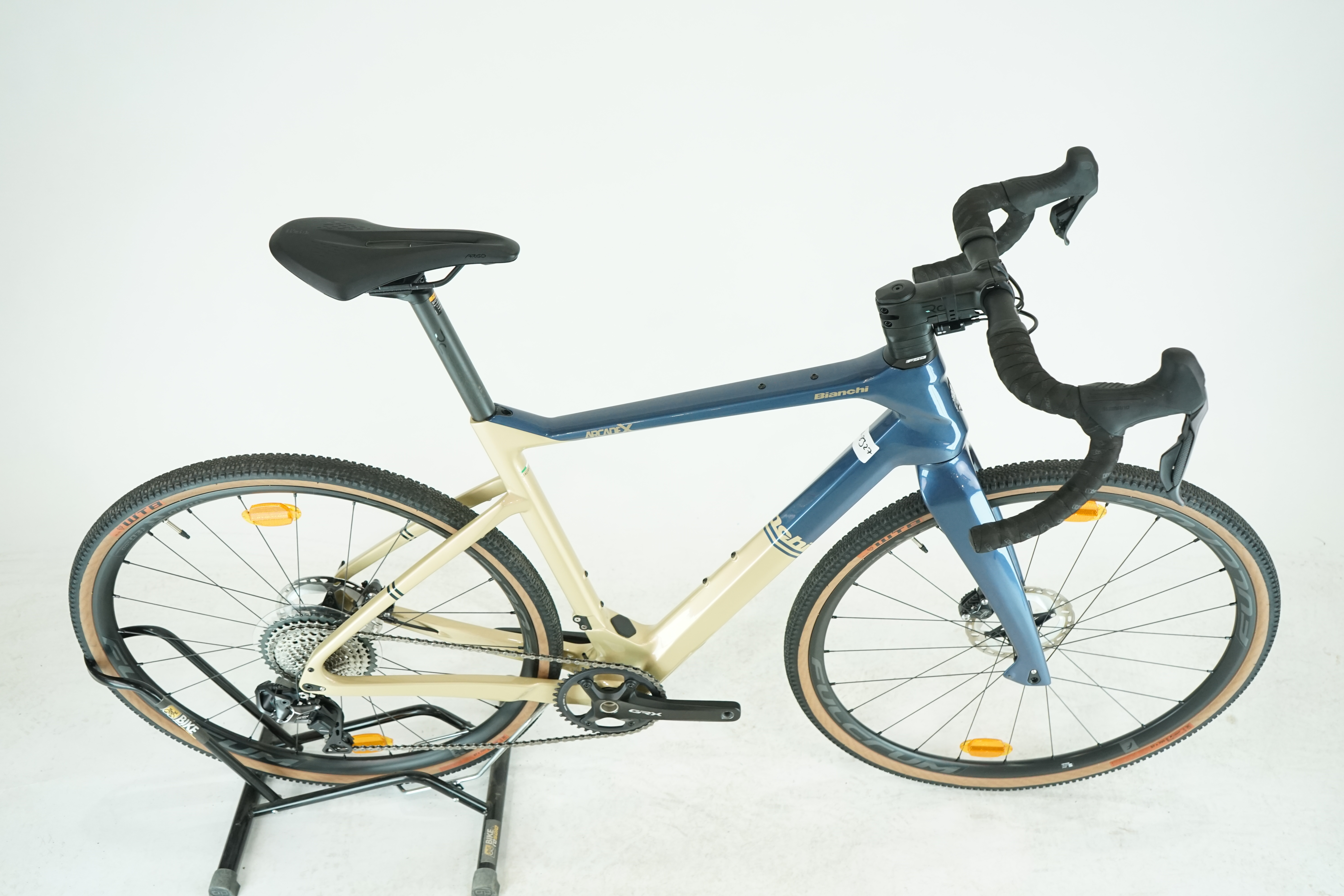 Bianchi ARCADEX 2023 - Gravelbike - Carbon 