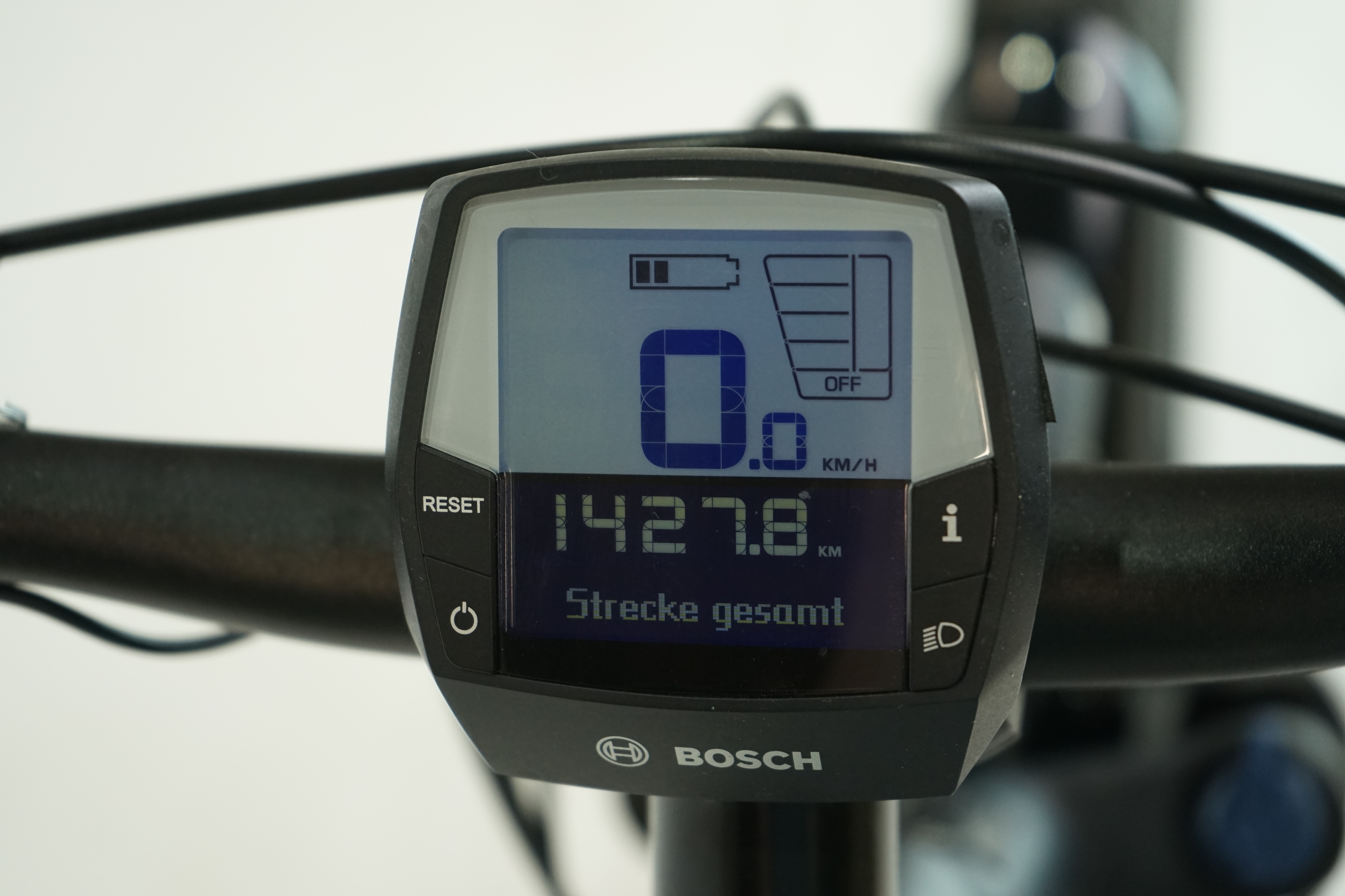 Diamant Zing+ 2022 - Trekking E Bike - 500 Wh - 27,5 Zoll - Damen Sport