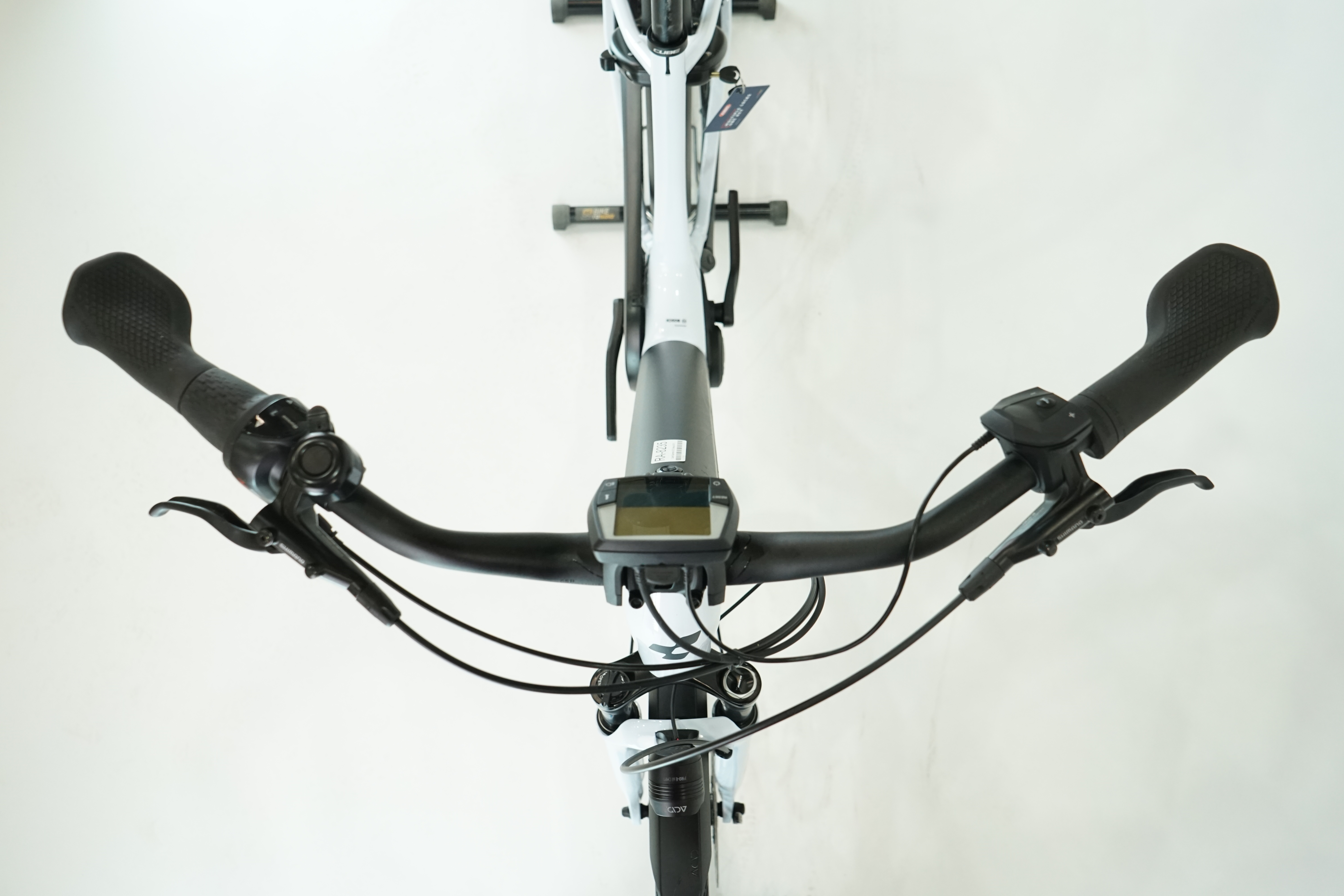 Cube Supreme Hybrid EXC 2023 - City E Bike - 500 Wh - Riemen - Tiefeinstieg