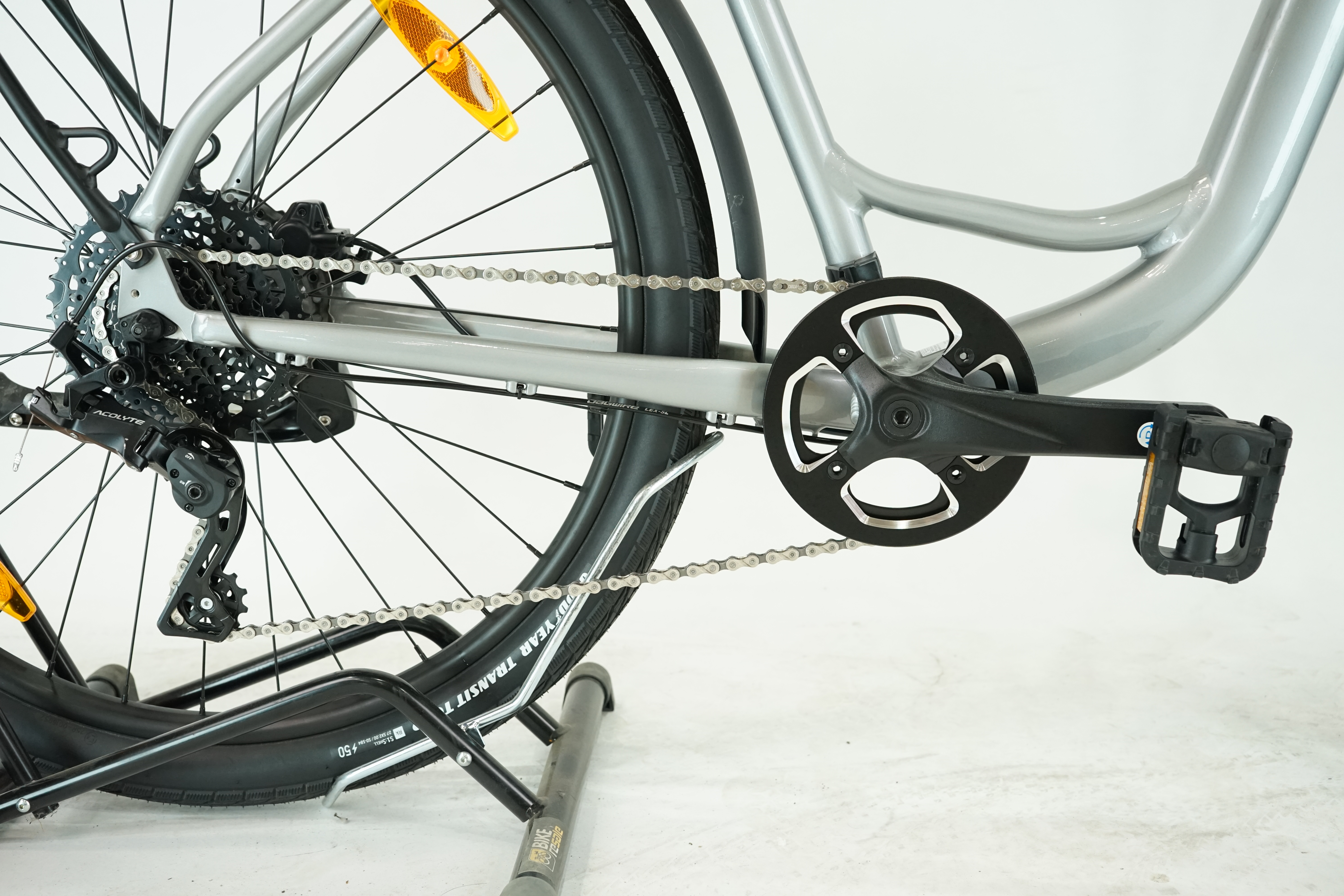 Cannondale Adventure EQ 2023 - City Bike - 27,5 Zoll - Tiefeinsteiger