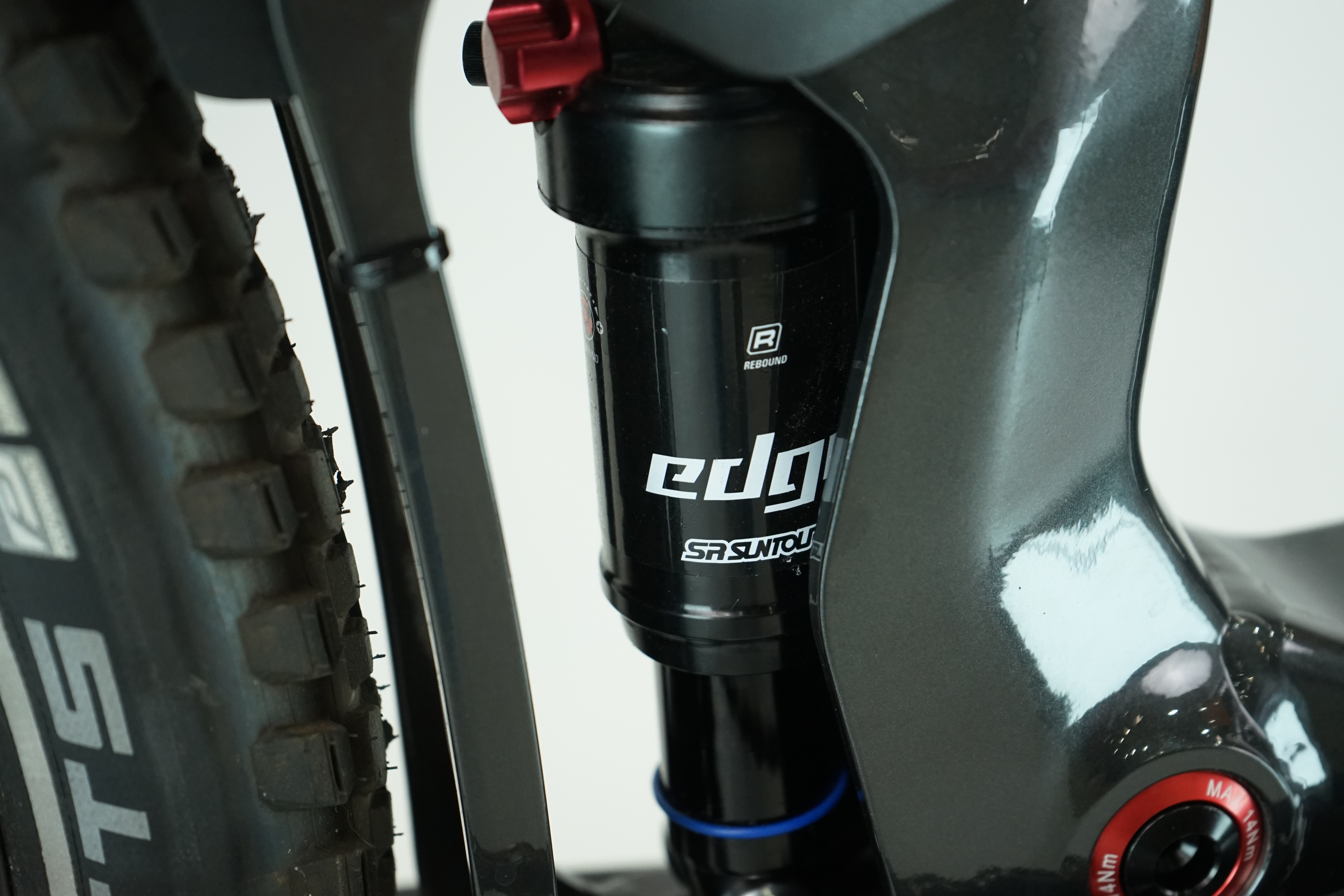 Corratec MTC 100 2023 - E-SUV - 750 Wh - Aluminium - 27,5 Zoll