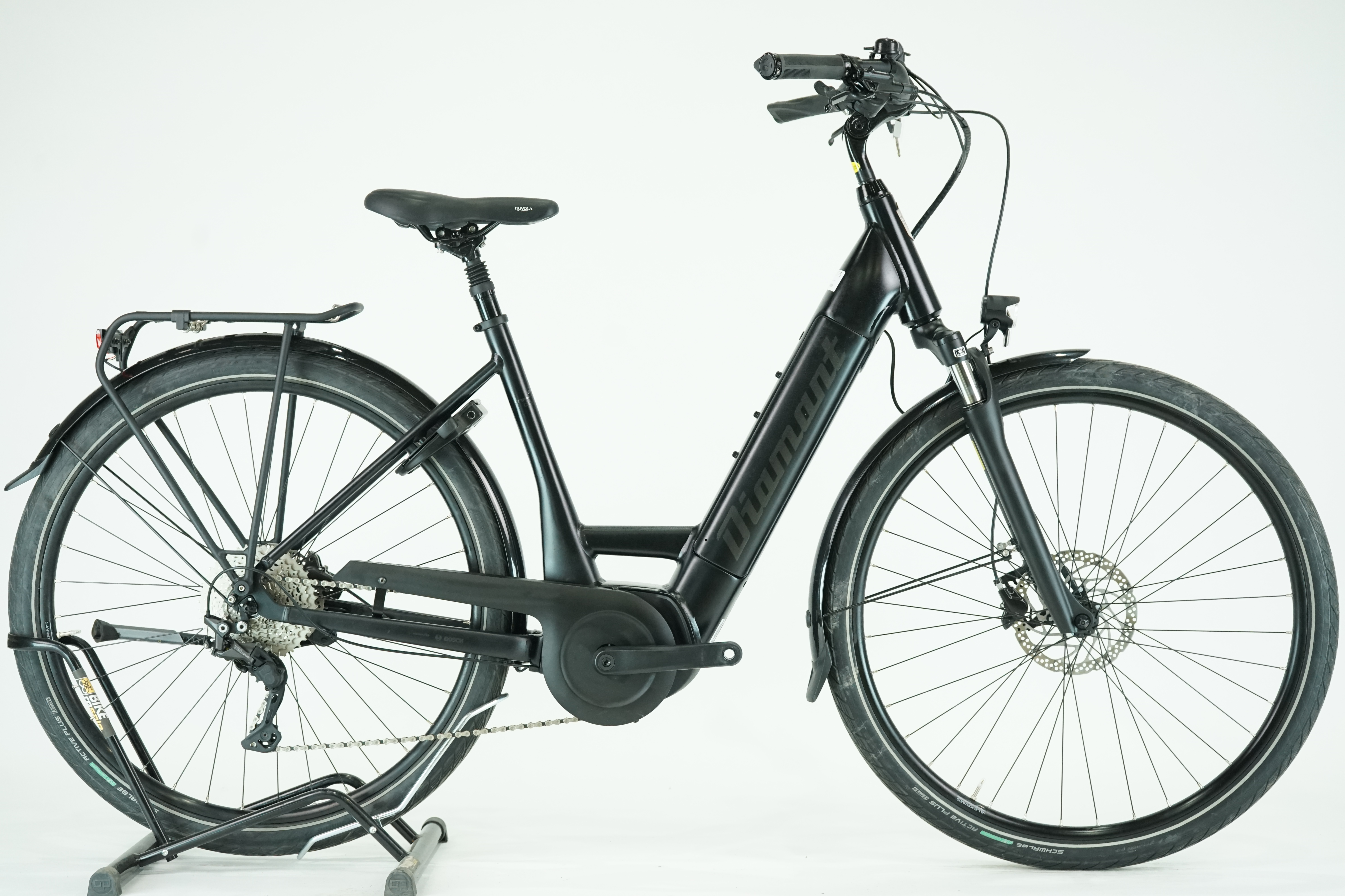 Diamant Mandara Deluxe 2021 - City E Bike - 500 Wh - 28 Zoll - Tiefeinsteiger