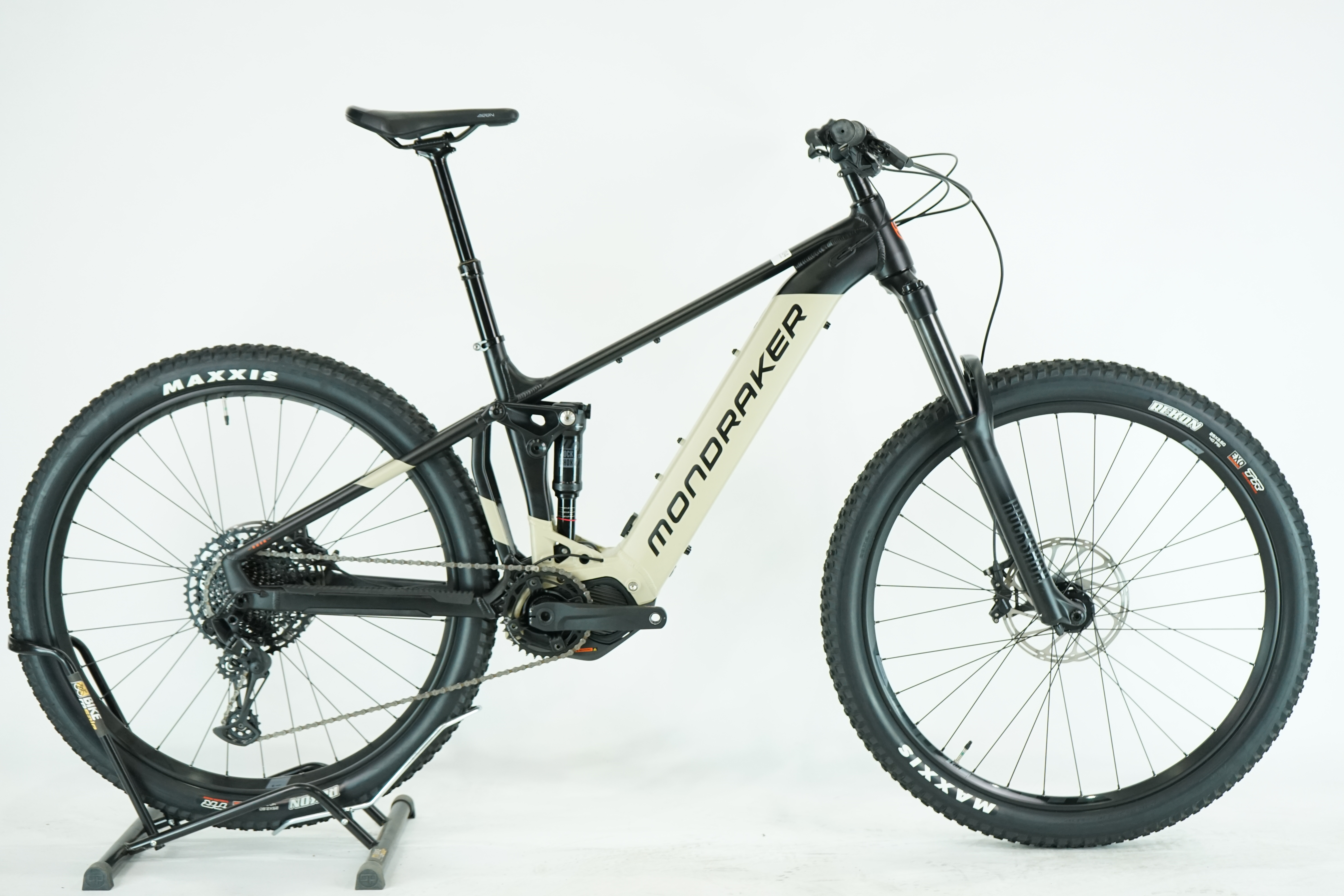 Mondraker DUSK 2023 - Fully E Bike - 630 Wh - 29 Zoll