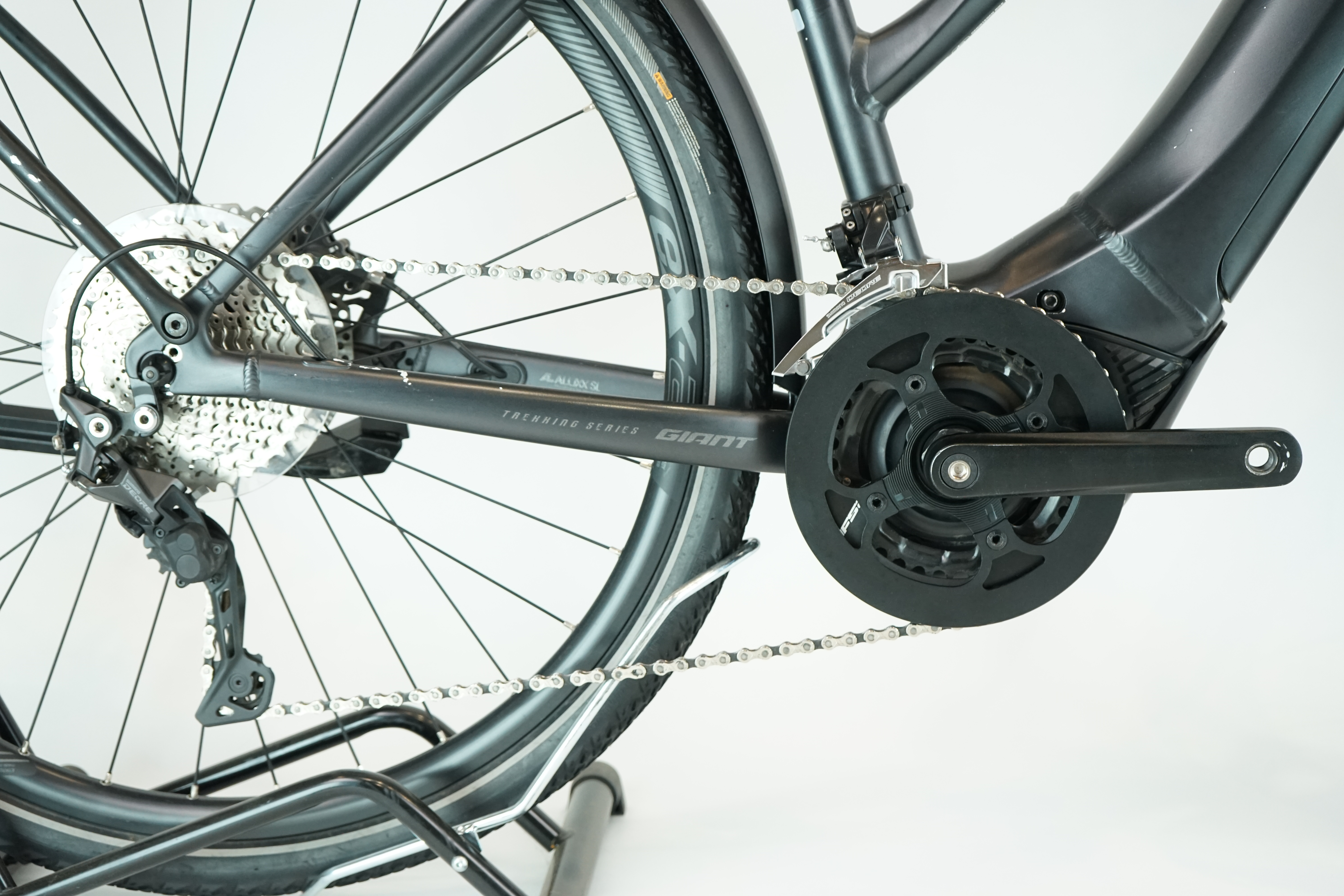 Giant Explore E+ 1 2021 - Trekking E Bike - 500Wh - Damen Sport