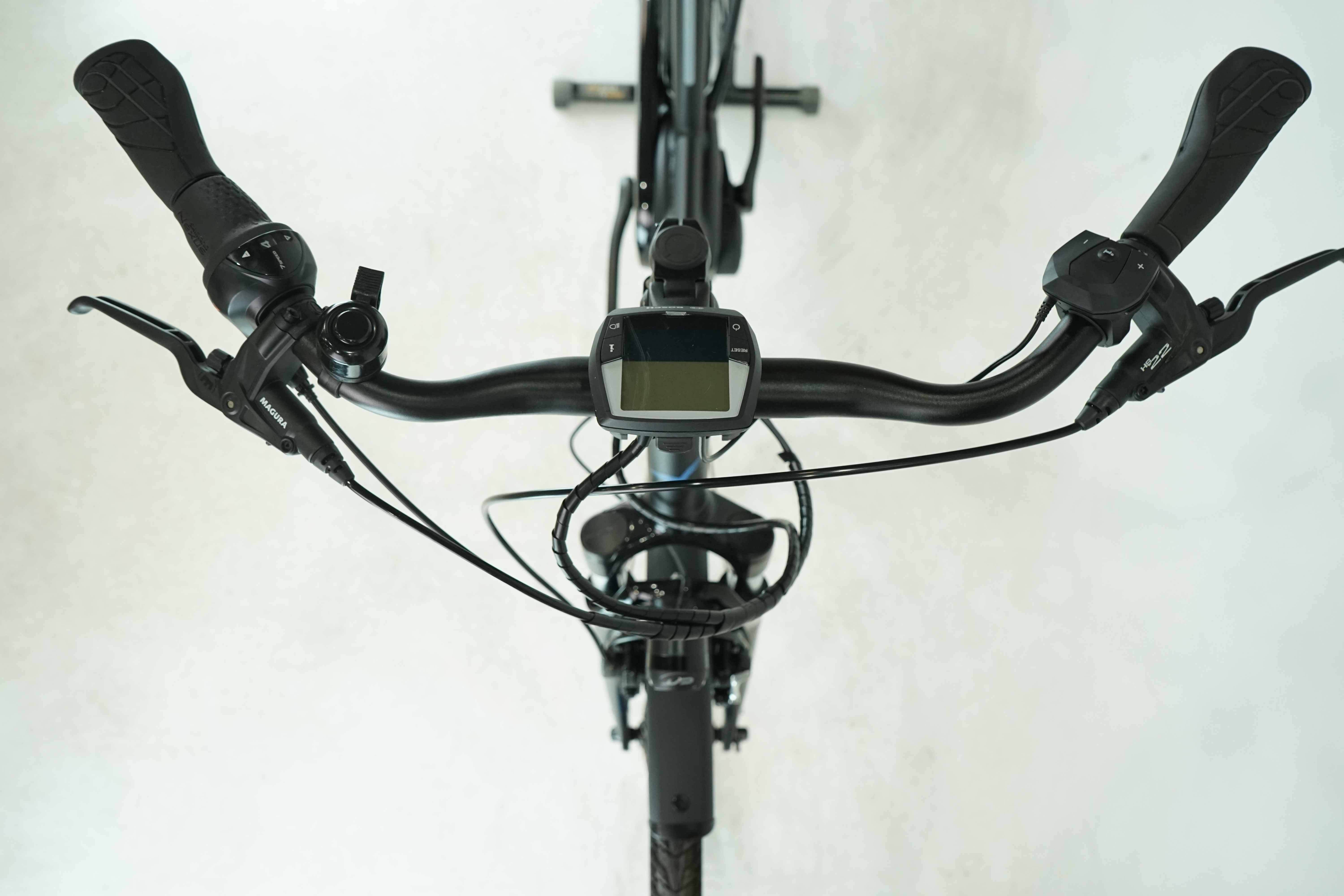 Victoria e-Trekking 7.4H 2021 - City E Bike - 28 Zoll - Tiefeinsteiger