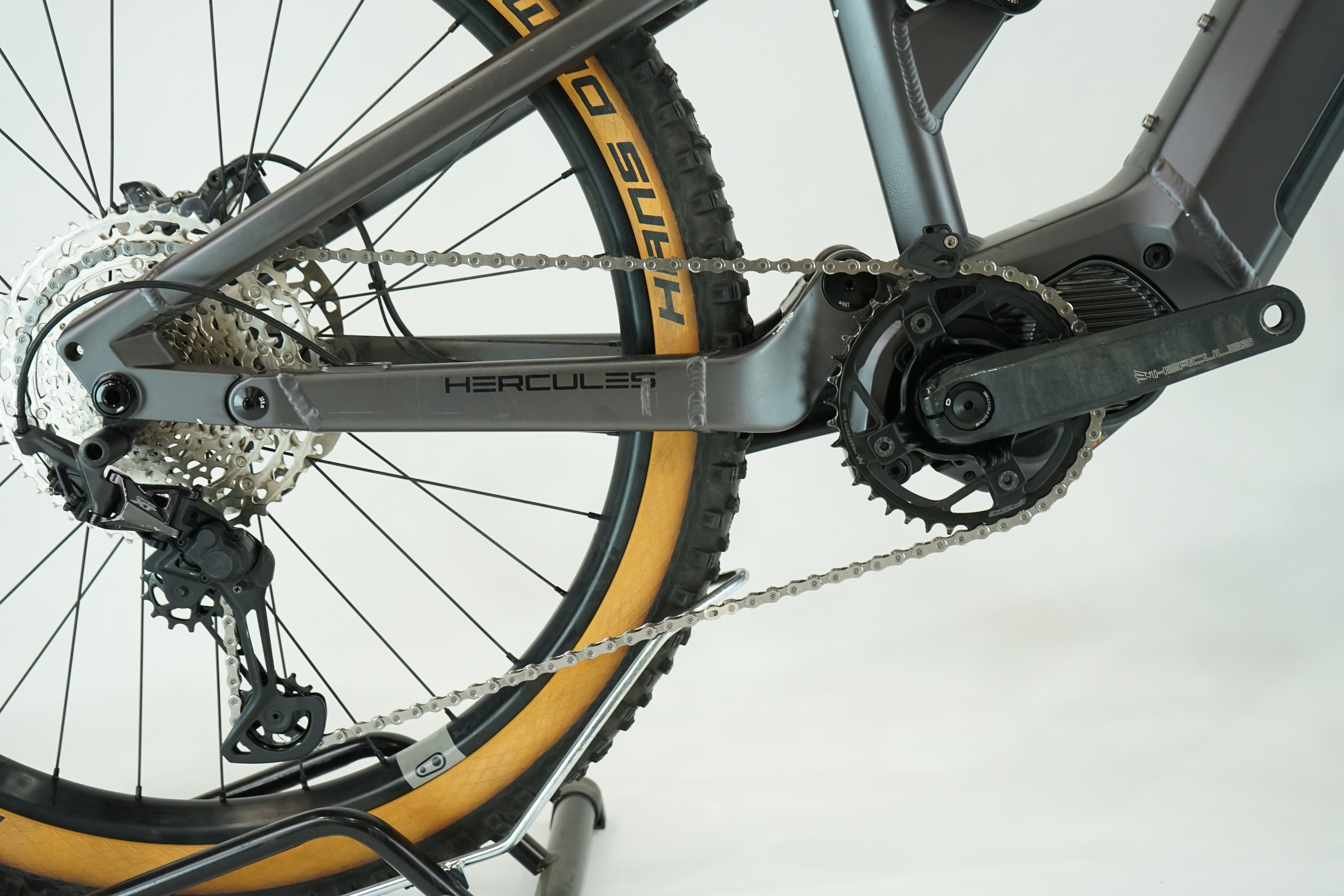 Hercules Nos FS 2.1 2022 - Fully E Bike - 630 Wh - 29 / 27,5 Zoll - Aluminium 