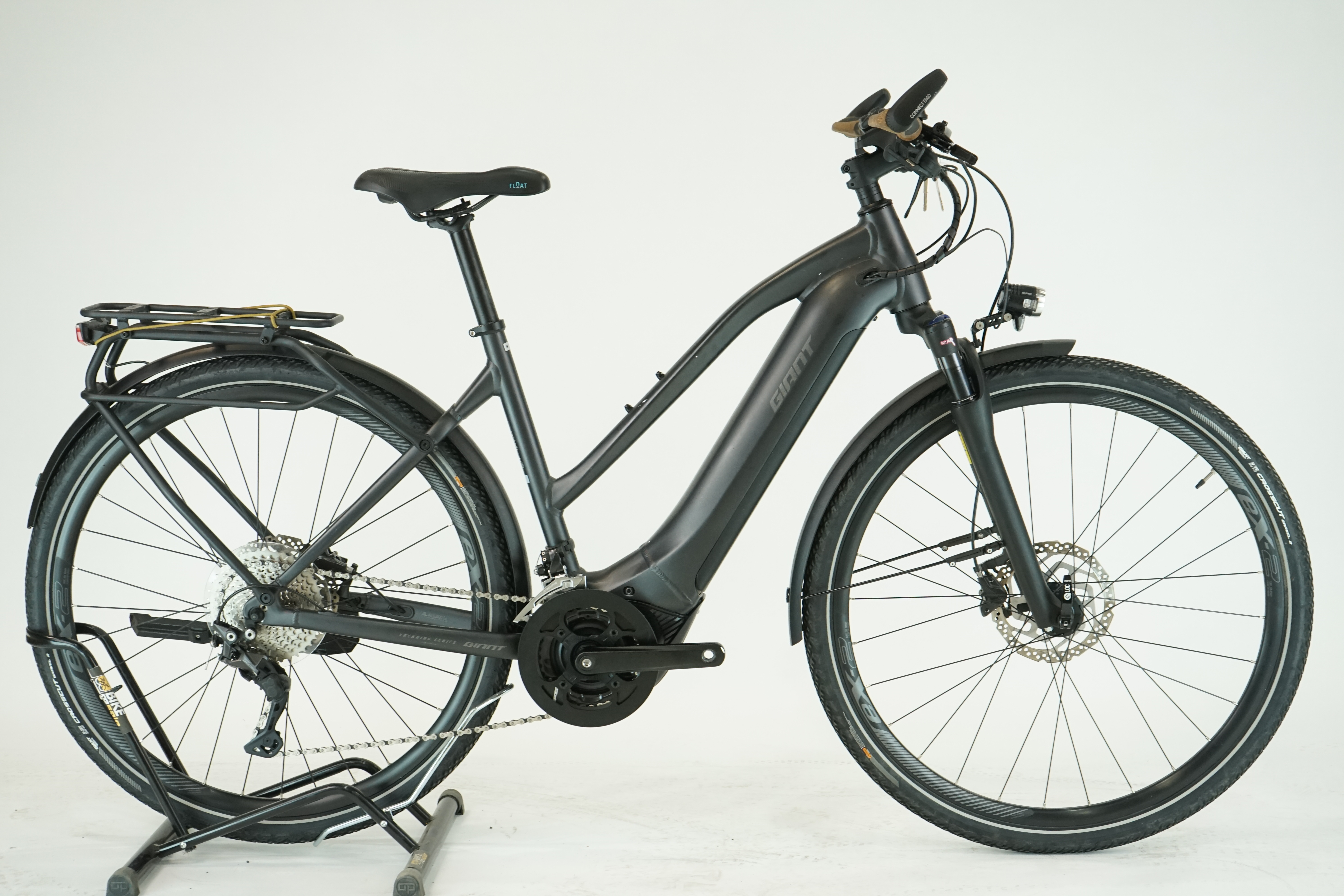 Giant Explore E+ 1 500Wh STA 2021 - Trekking E Bike - 500 Wh - Trapez 