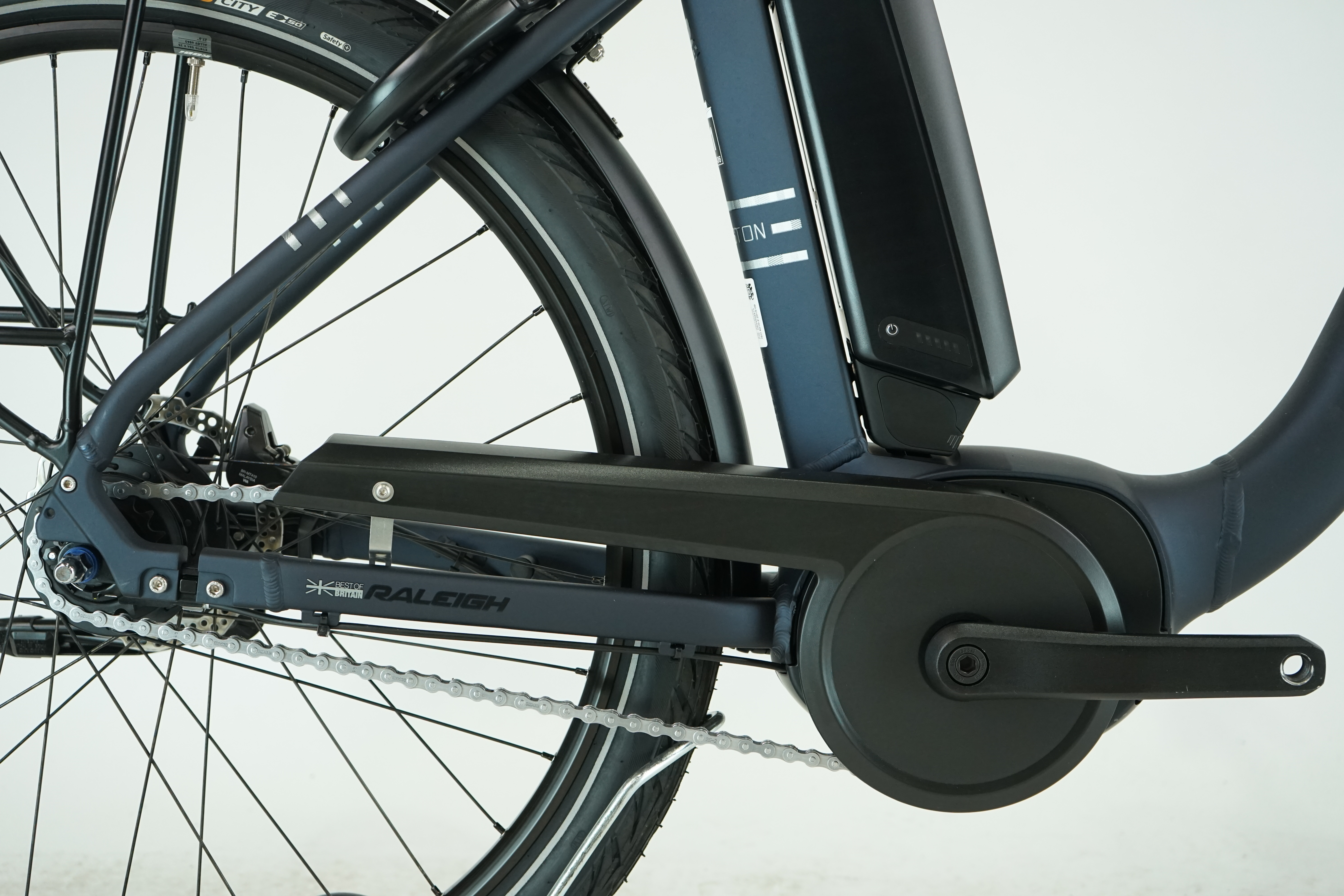 Raleigh Kingston 8 2022 - City E Bike - 500 Wh - 27,5 Zoll - Rücktritt - Tiefeinstieg