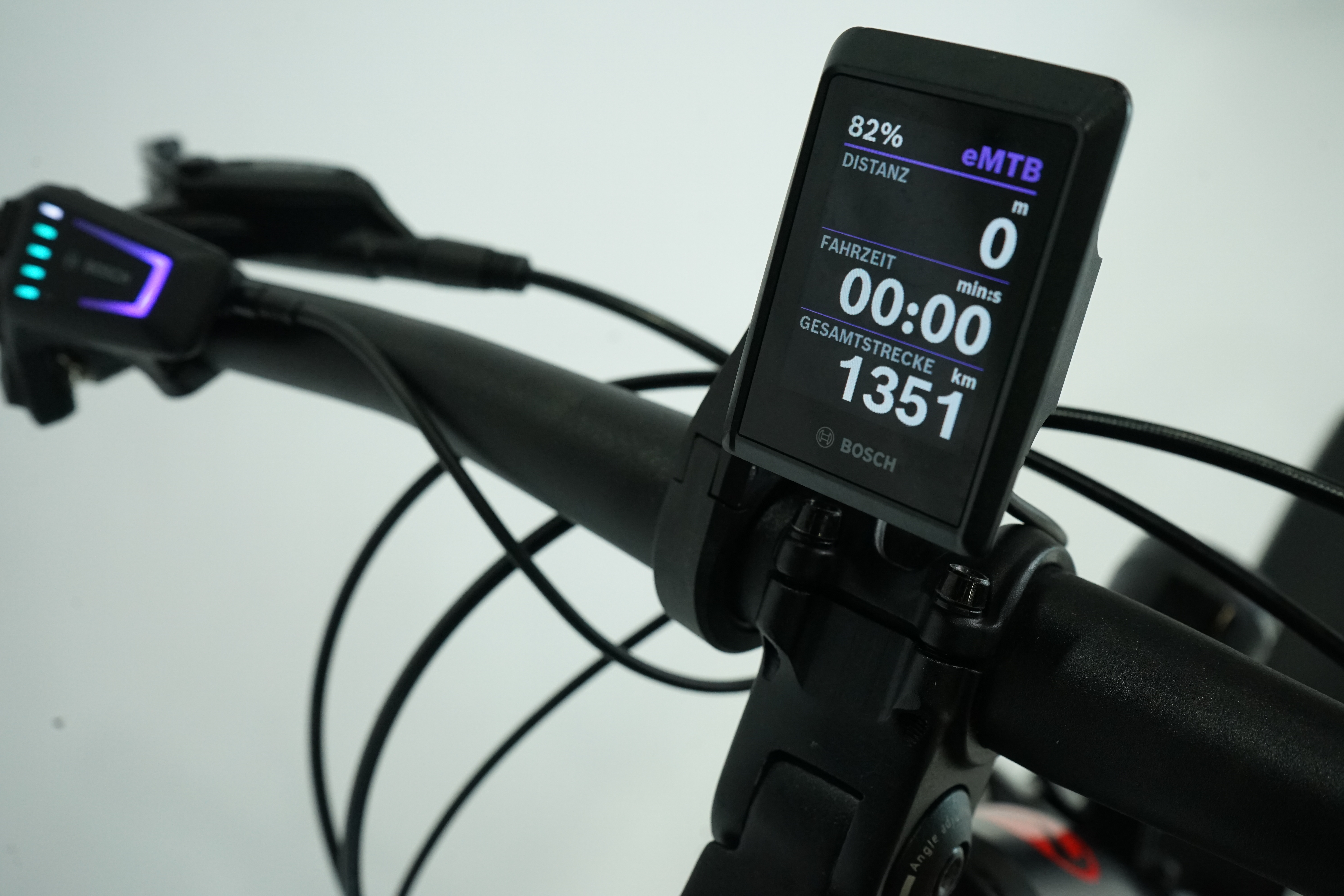 Malaguti Cortina TRT 5.2 2023 - Trekking E Bike - 750 Wh - Damen Sport