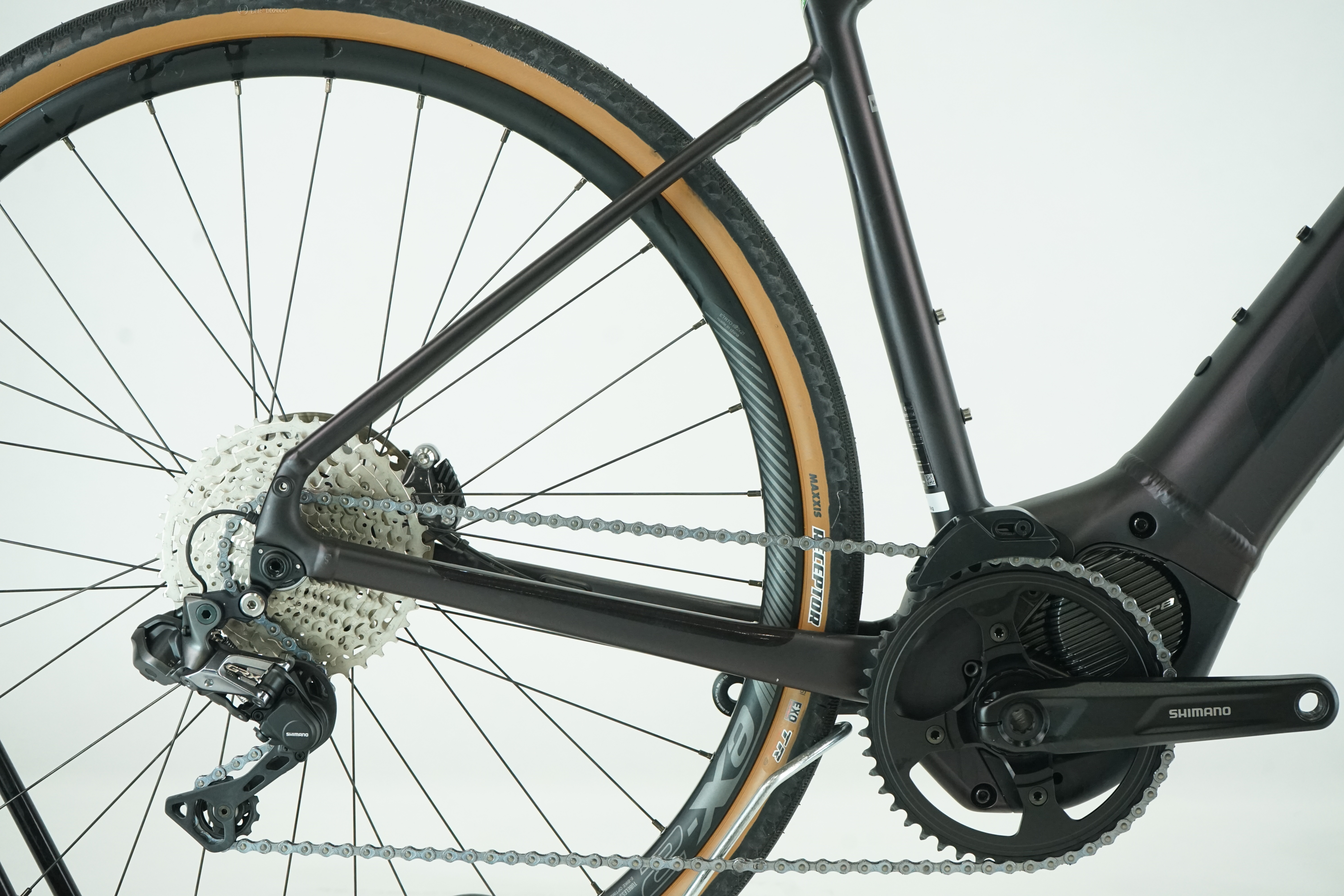 Giant Revolt E+ 2022 - Gravel E Bike - 500 Wh - 28 Zoll