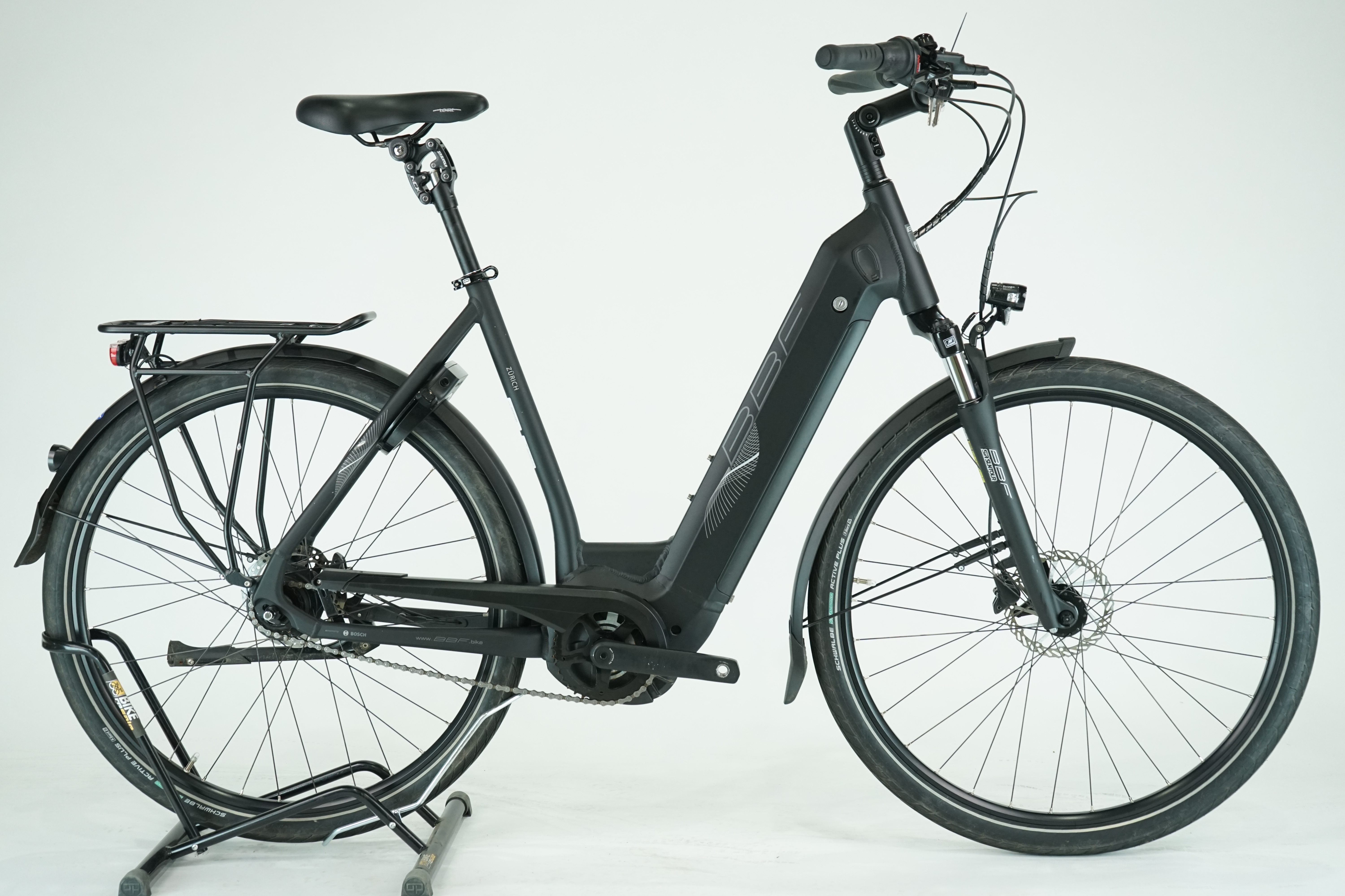 BBF Zürich 2023 - City E Bike - 500 Wh - Tiefeinsteiger
