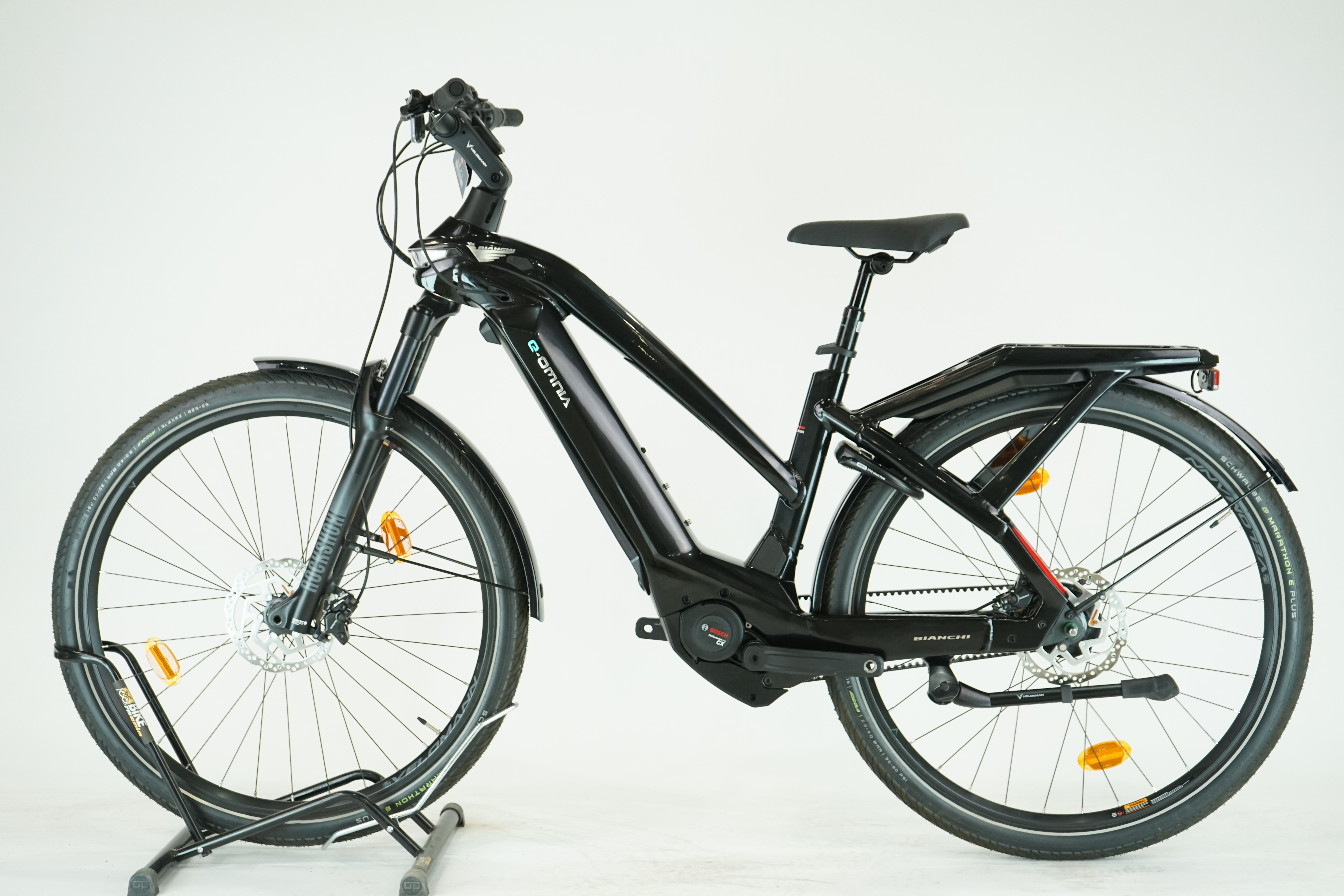 Bianchi E-OMNIA T TYPE Lady 2022 - City E Bike - 625 Wh - Riemen - Damen Sport