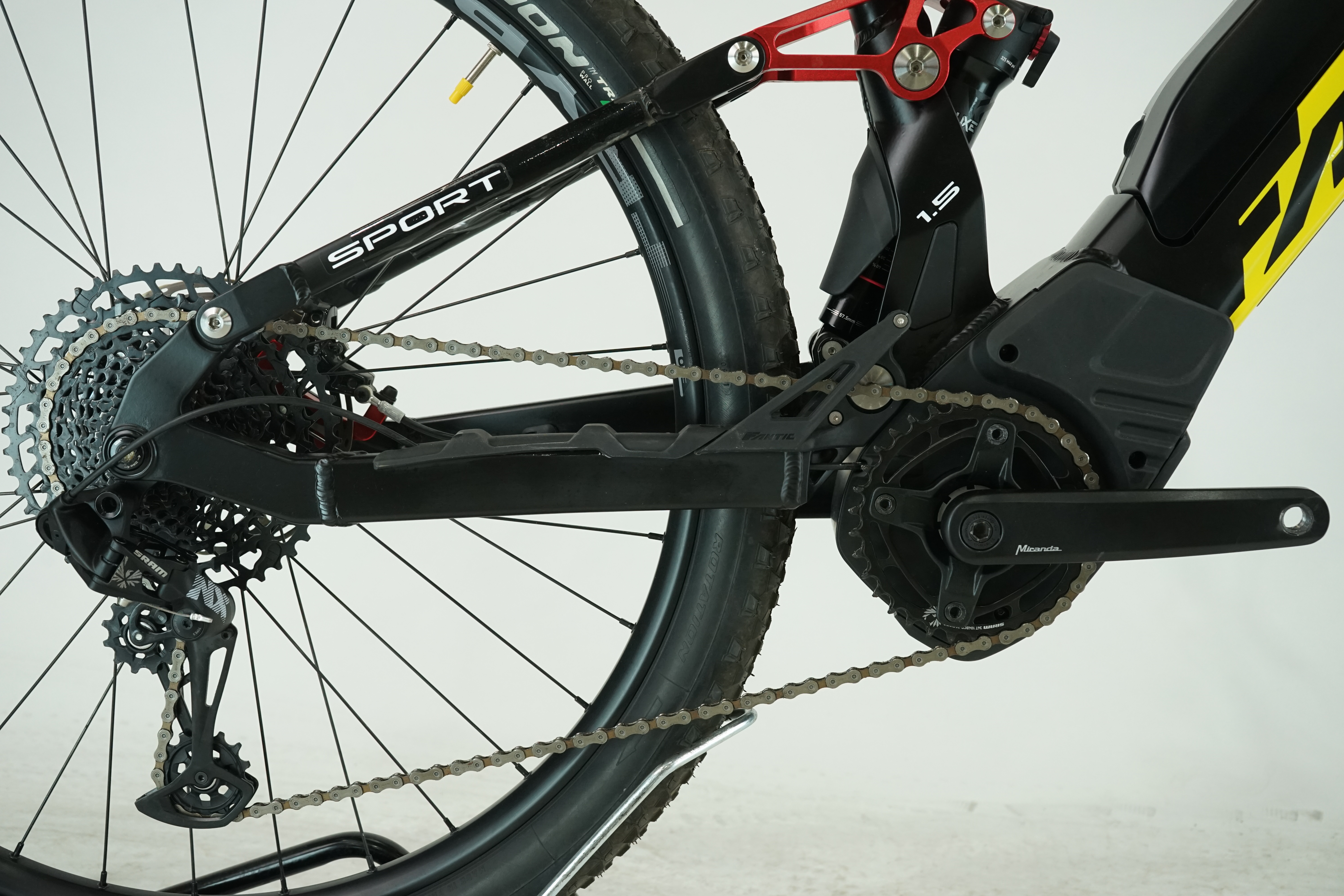 Fantic XTF 1.5 2021 - Fully E Bike - 626 Wh - 29 Zoll - Aluminium 