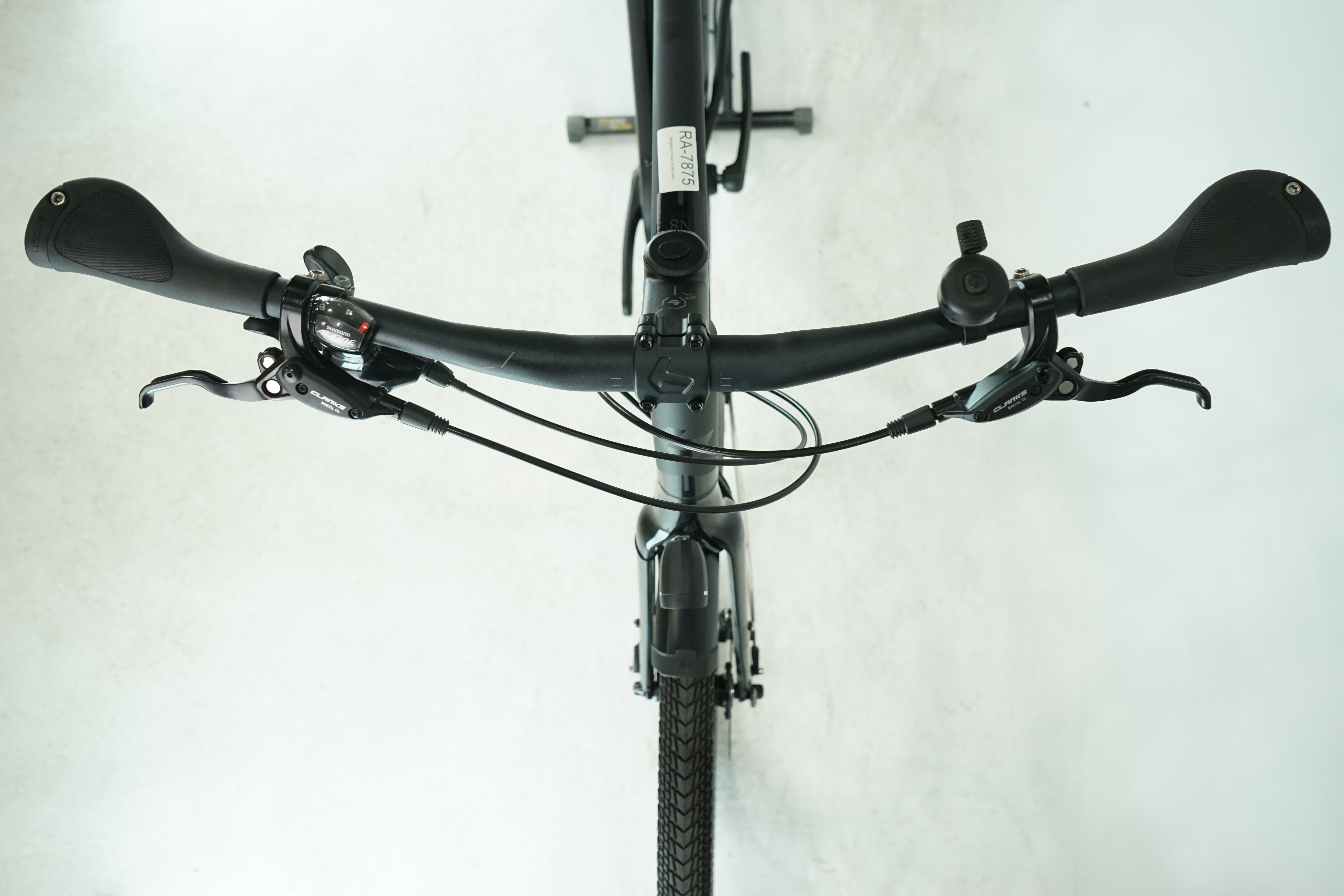 Bergamont Vitess N8 Belt Gent 2023 - Trekking Bike - Riemen - Diamant