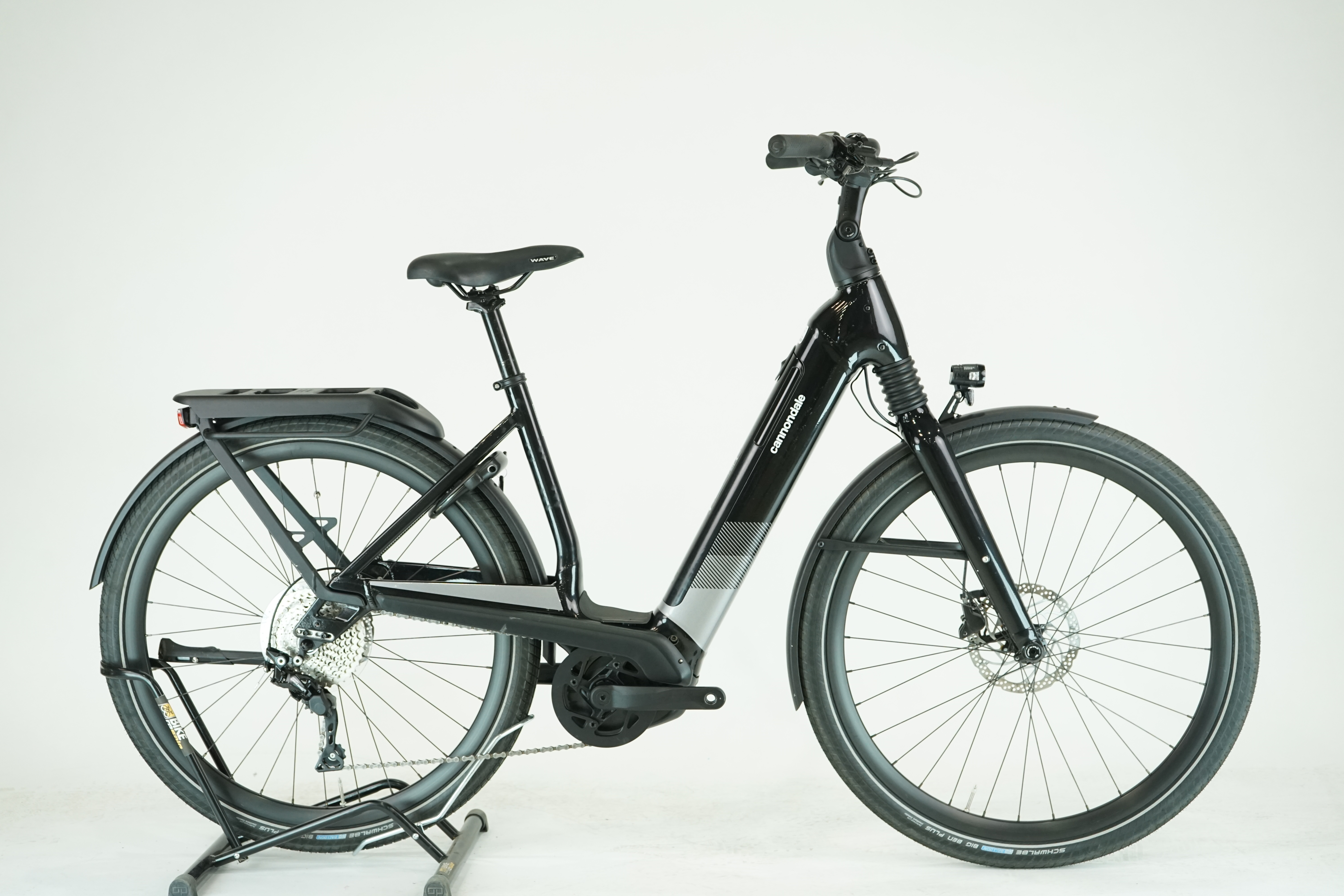 Cannondale Mavaro Neo 3 2023 - Trekking E Bike - 625 Wh - Tiefeinstieg