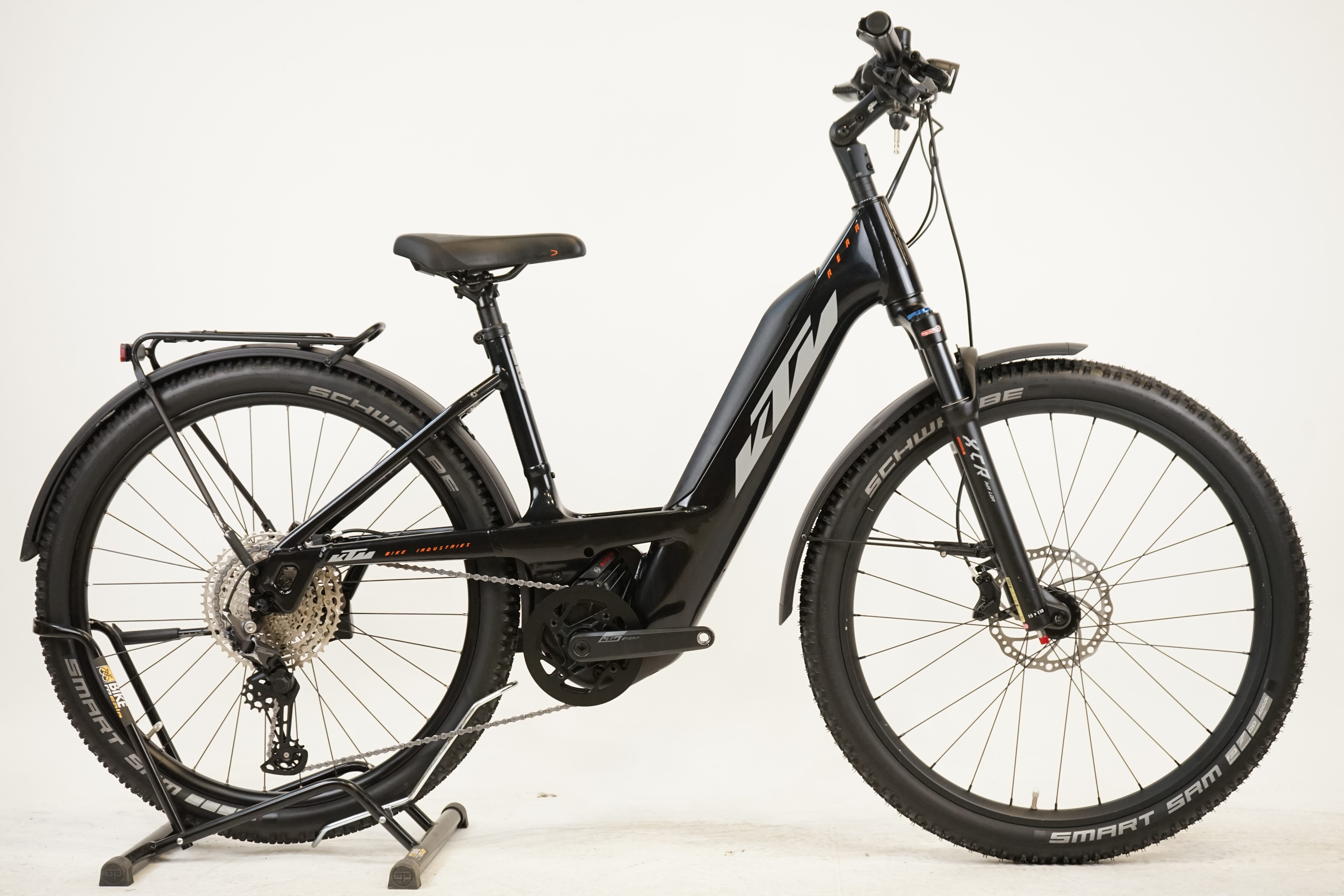 KTM Macina Aera 271 LFC 2021 - Trekking E Bike - 625 Wh - Tiefensteiger