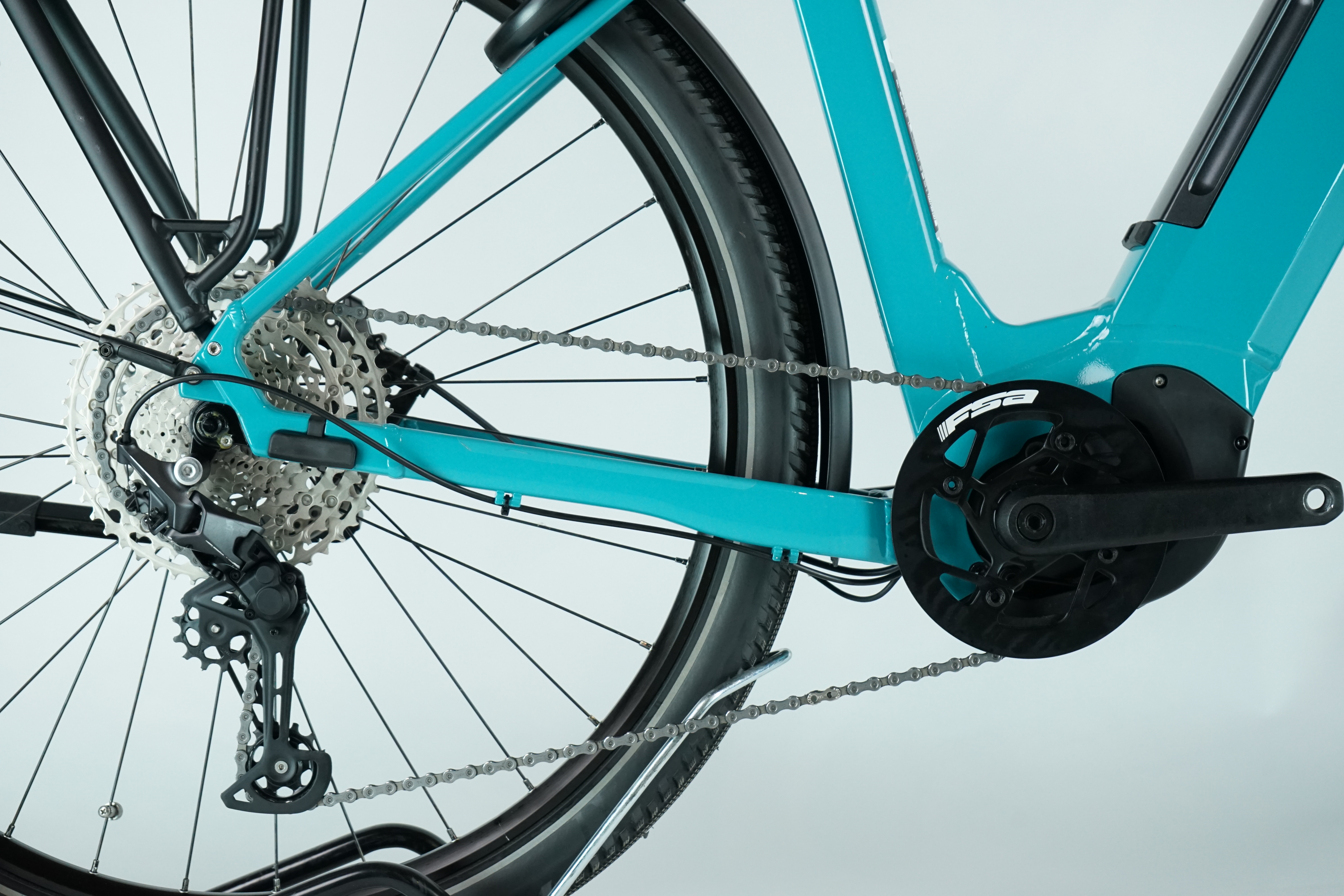 Focus Planet 6.9 2022 - Trekking E Bike - 625Wh - Tiefeinsteiger