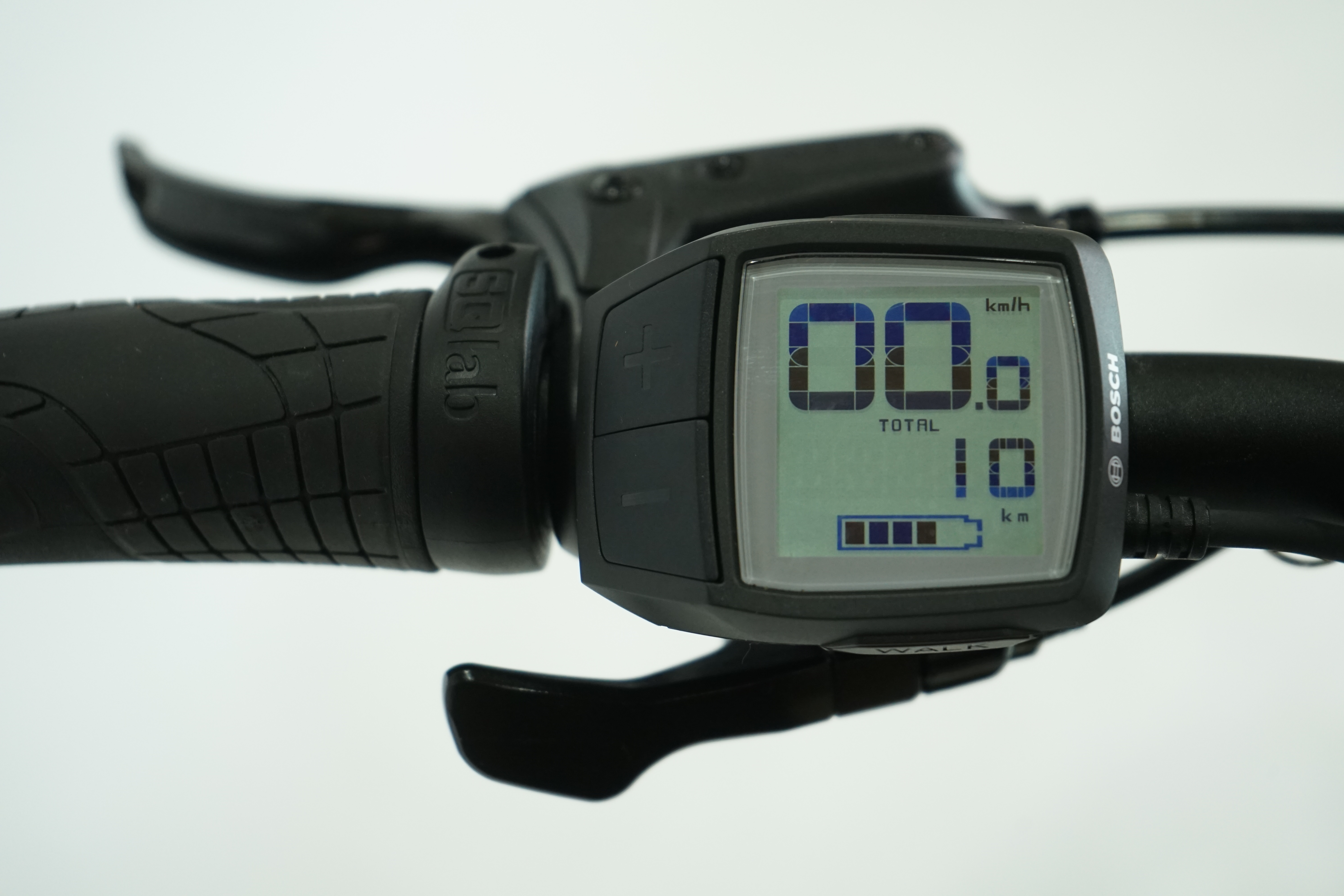 Corratec MTC 100 2023 - E-SUV - 750 Wh - Aluminium - 27,5 Zoll