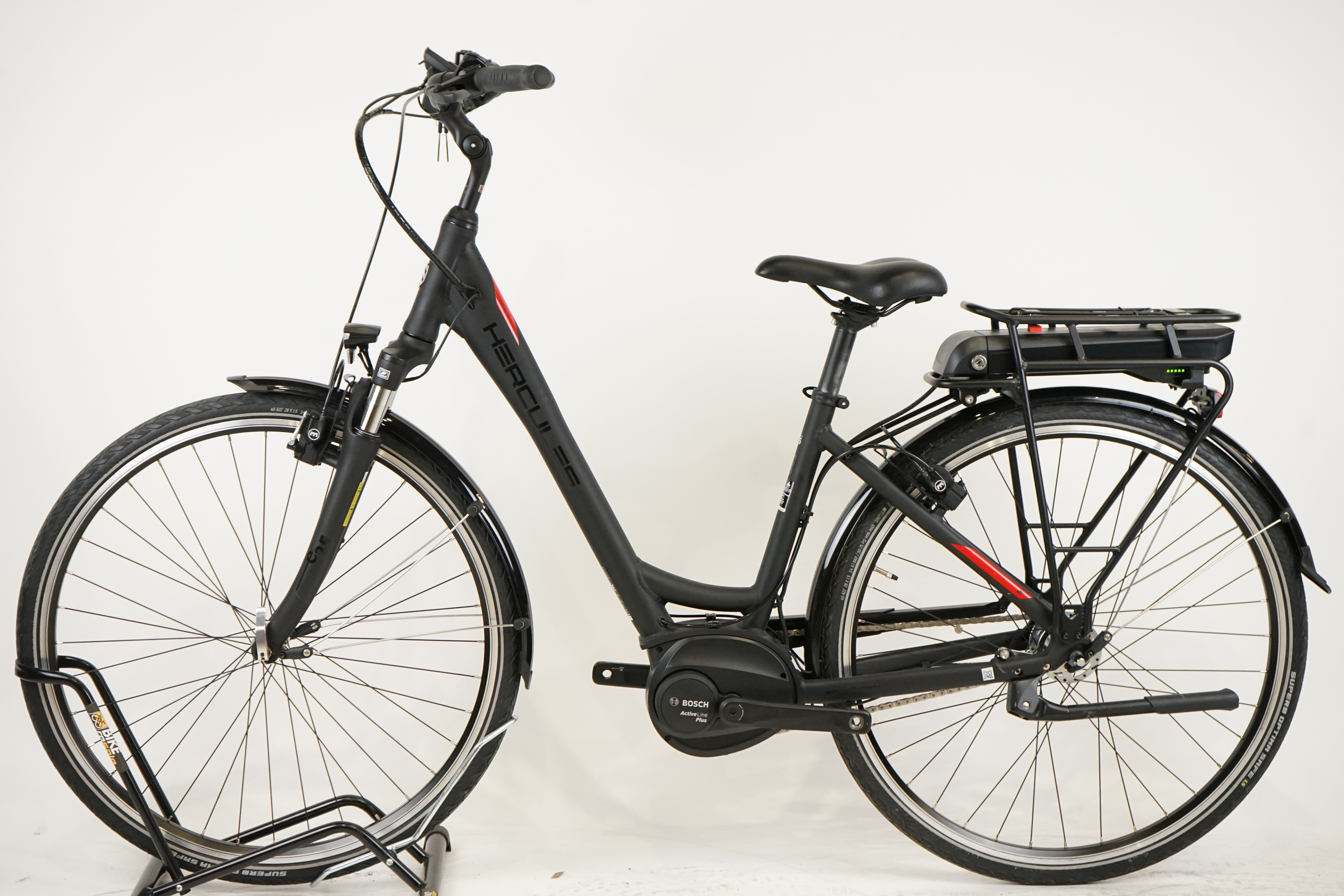Hercules Robert/A R7 Active Plus 2021 - City E Bike - 500 Wh - Tiefeinsteiger