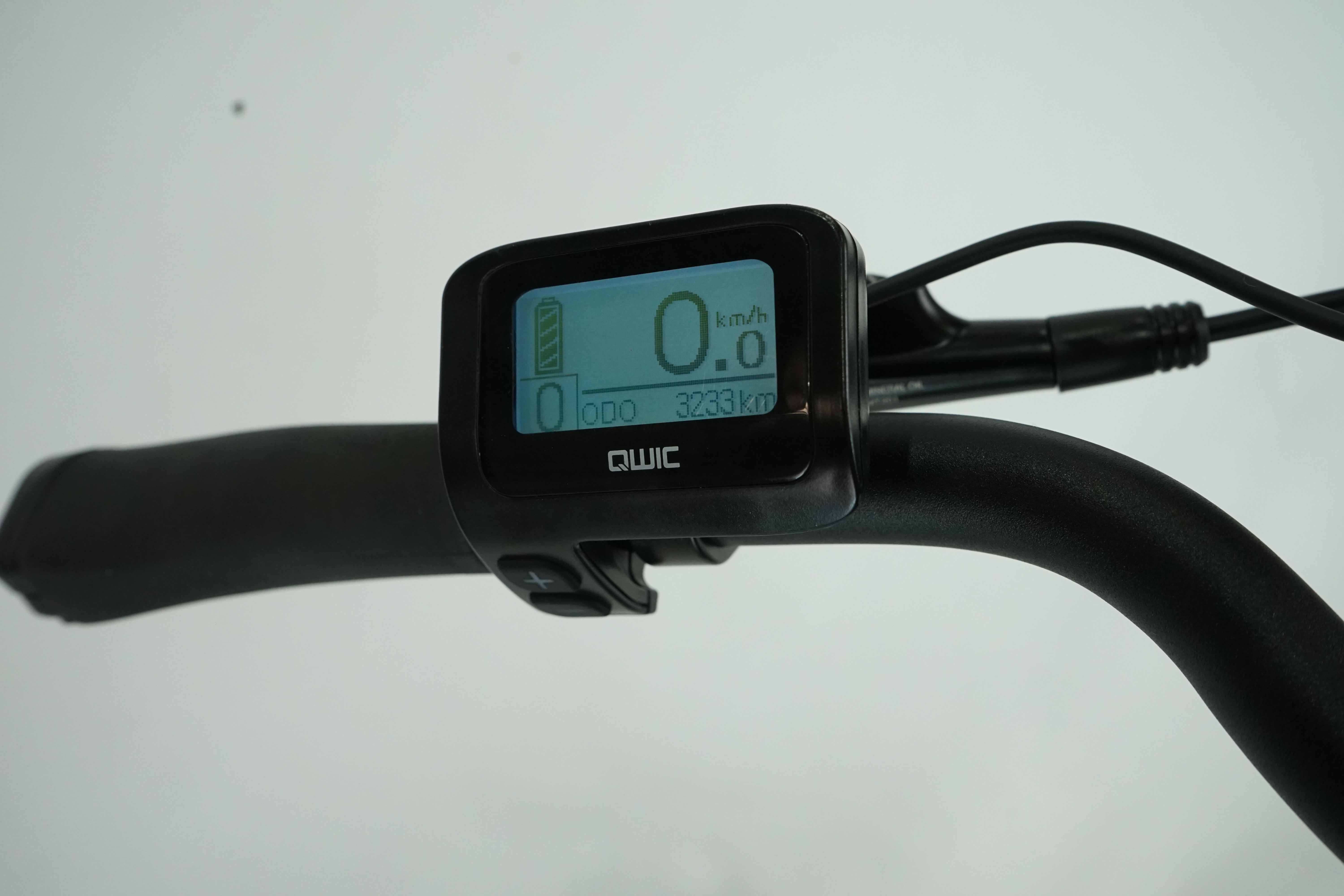 QWIC Premium i MN7 2023 - City E Bike - 540 Wh - Diamant