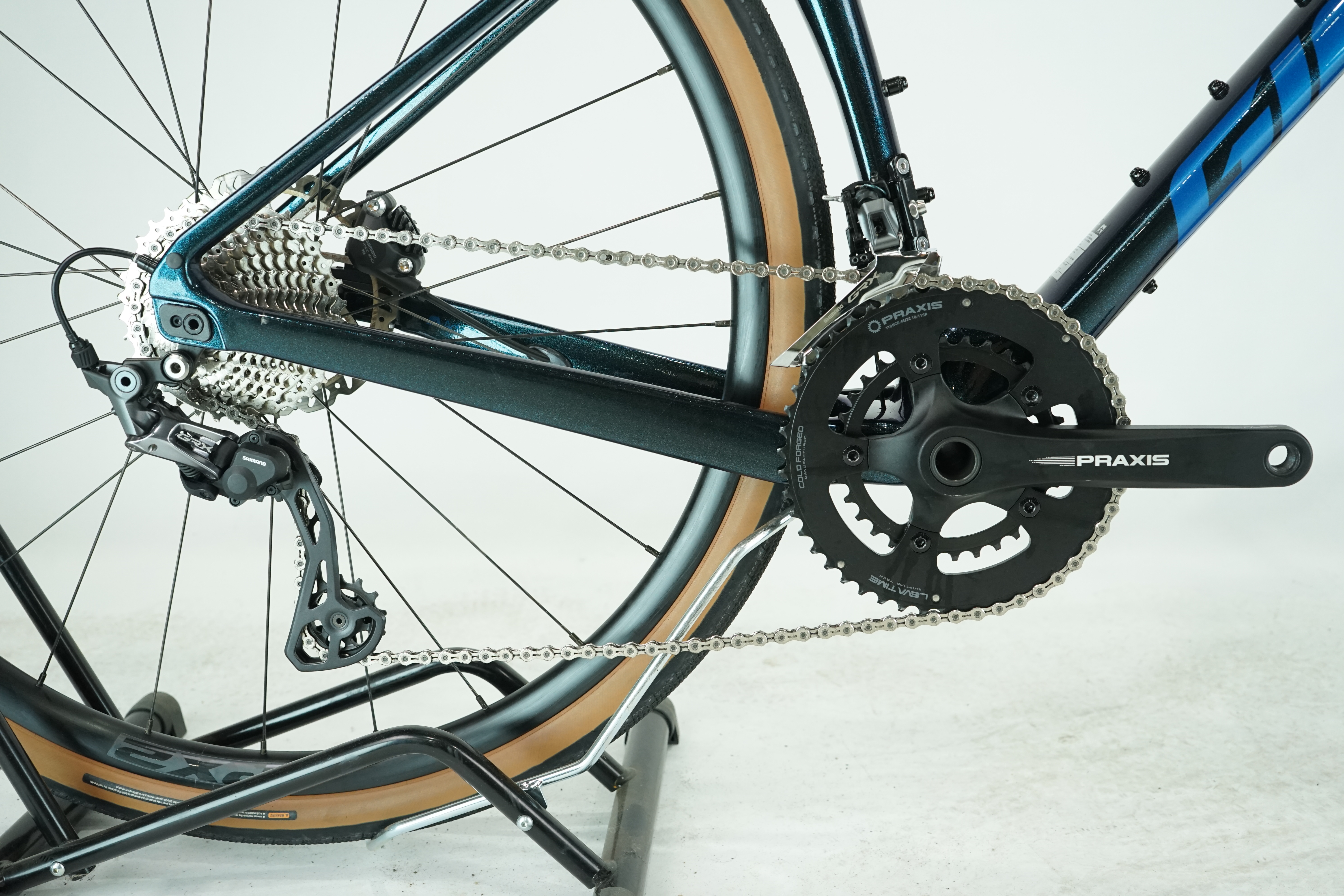 Giant Revolt Advanced 2 2022 - Gravelbike - Carbon