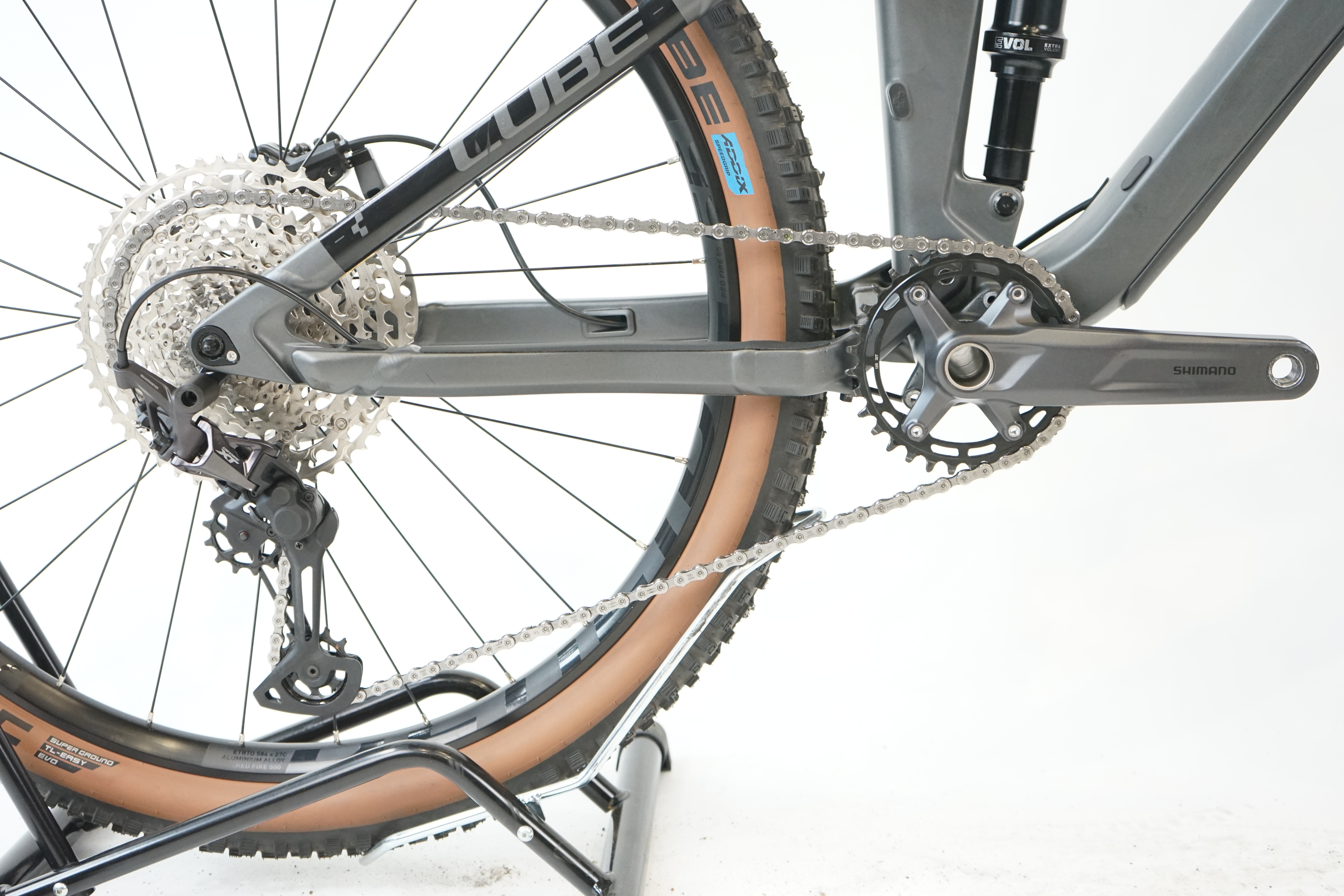 Cube Stereo 140 HPC Race 27.5 2022