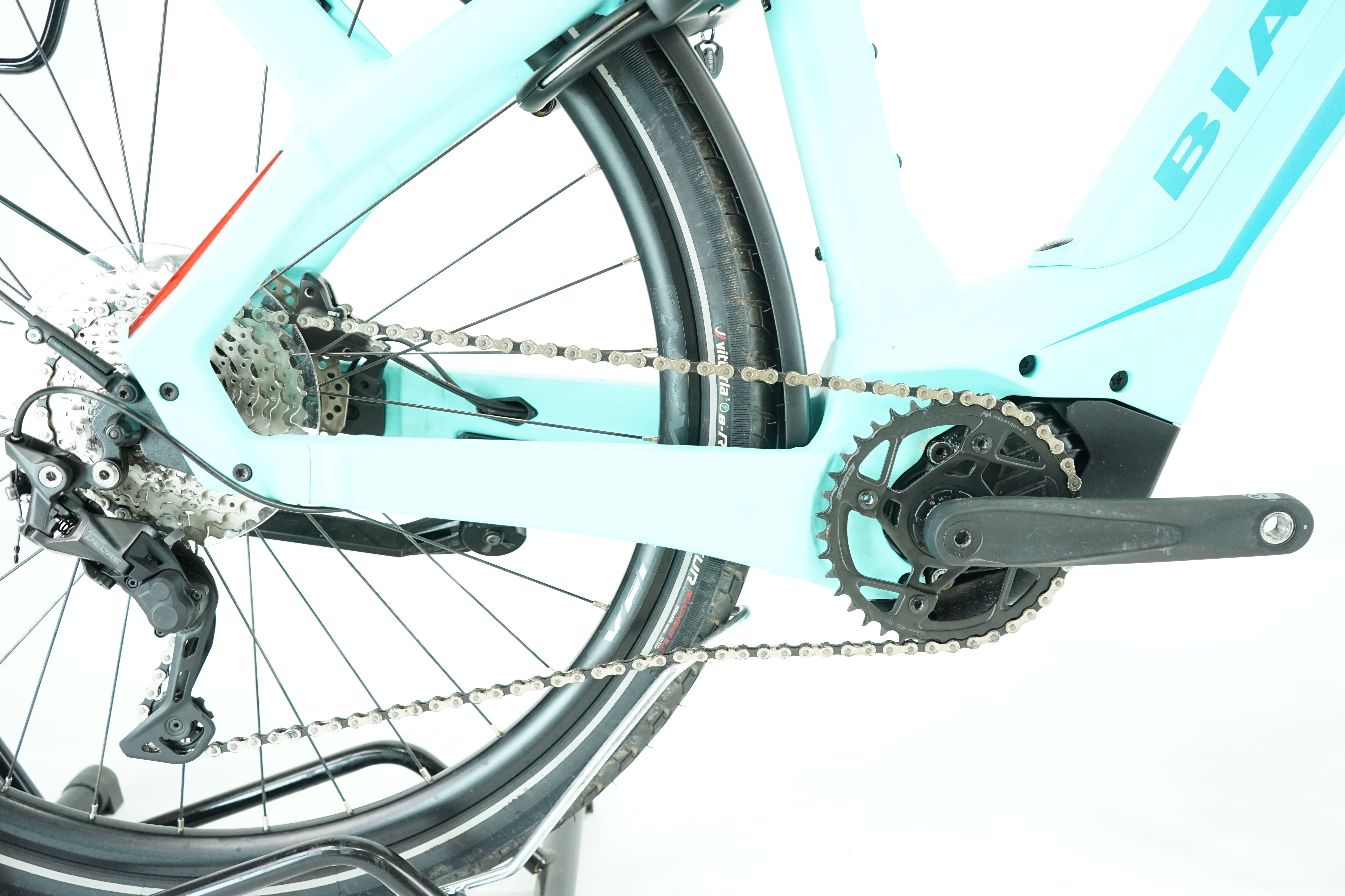 Bianchi E Omnia c 2023 - City E Bike - 625 Wh - Tiefeinsteiger