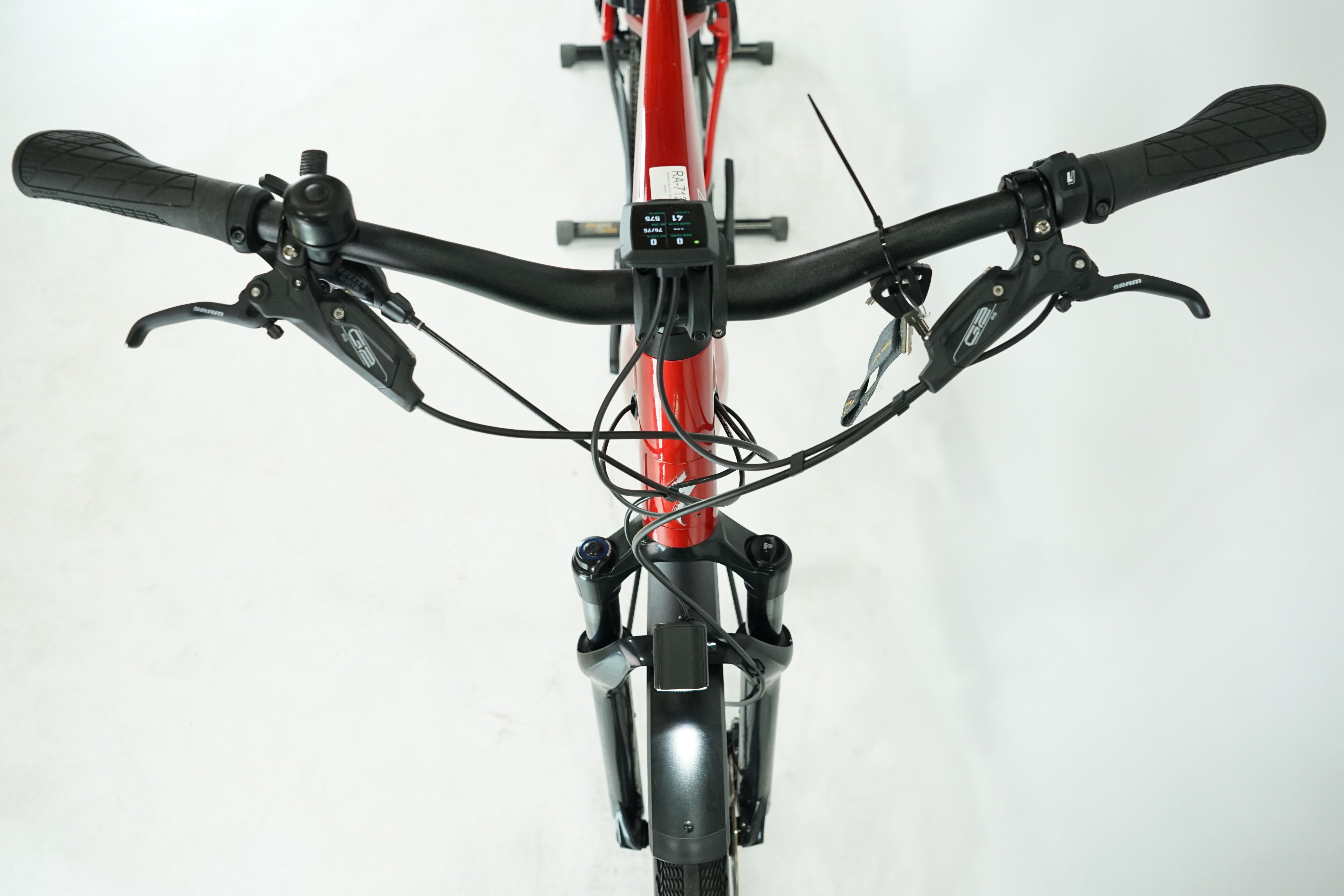 Specialized Vado 5.0 2022 - Trekking E Bike - 710 Wh - 27,5 Zoll - Diamant