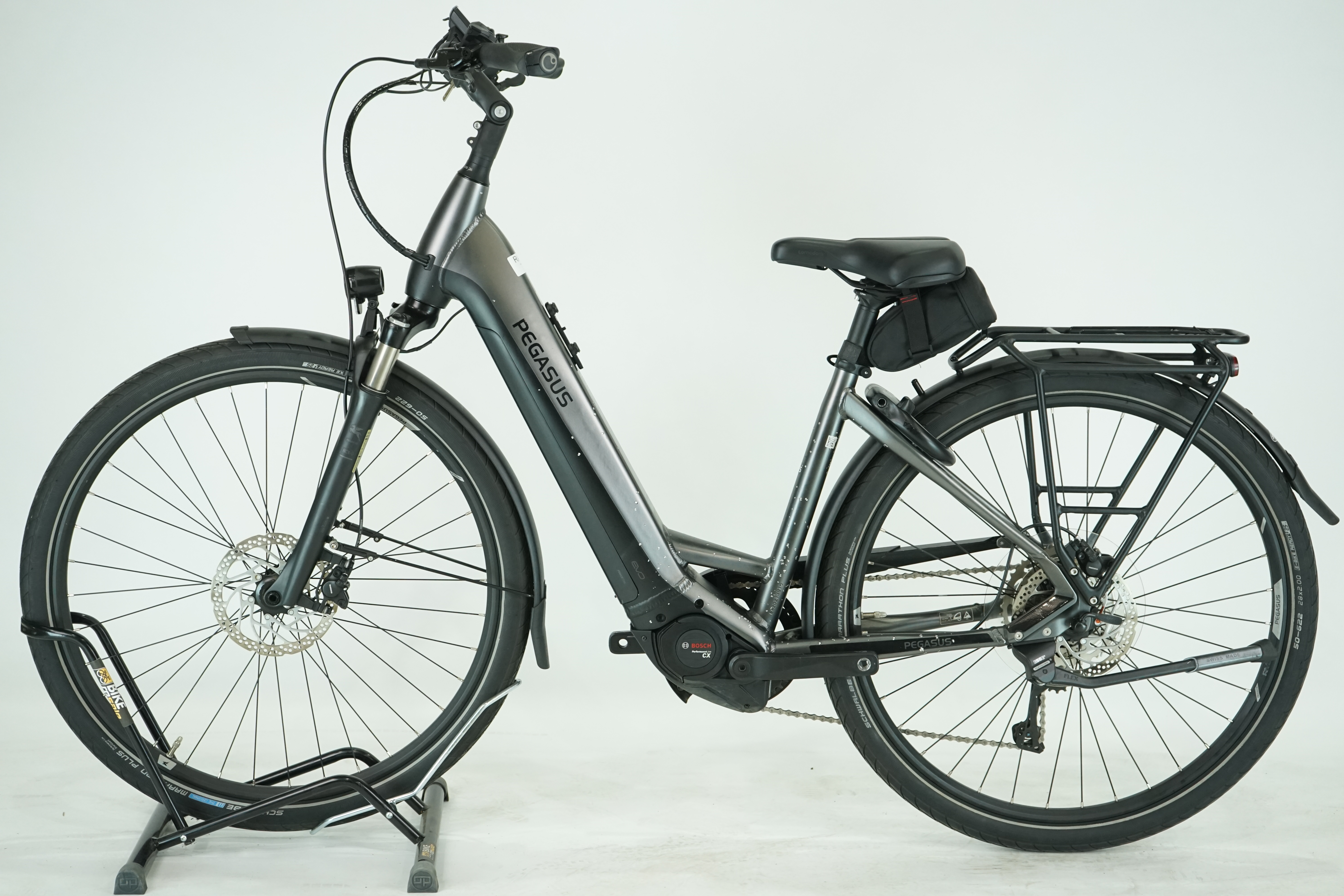 Pegasus Premio Evo 10 Lite 2022 - Trekking E Bike - 625 Wh - Tiefeinsteiger