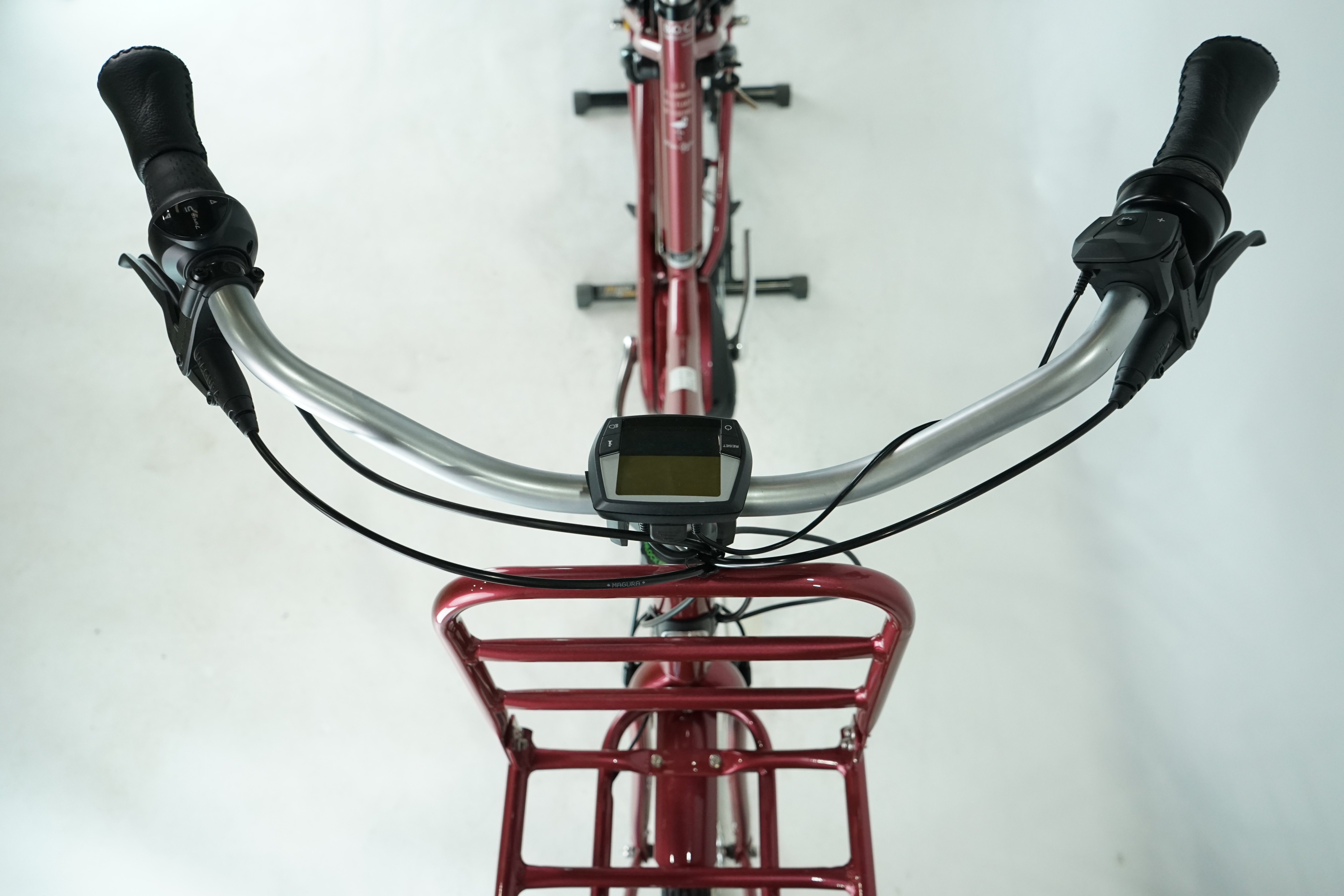 Gazelle Miss Grace C7+ HMB Platin 2023 - City E Bike - 500Wh - 28Zoll - Tiefeinstieg