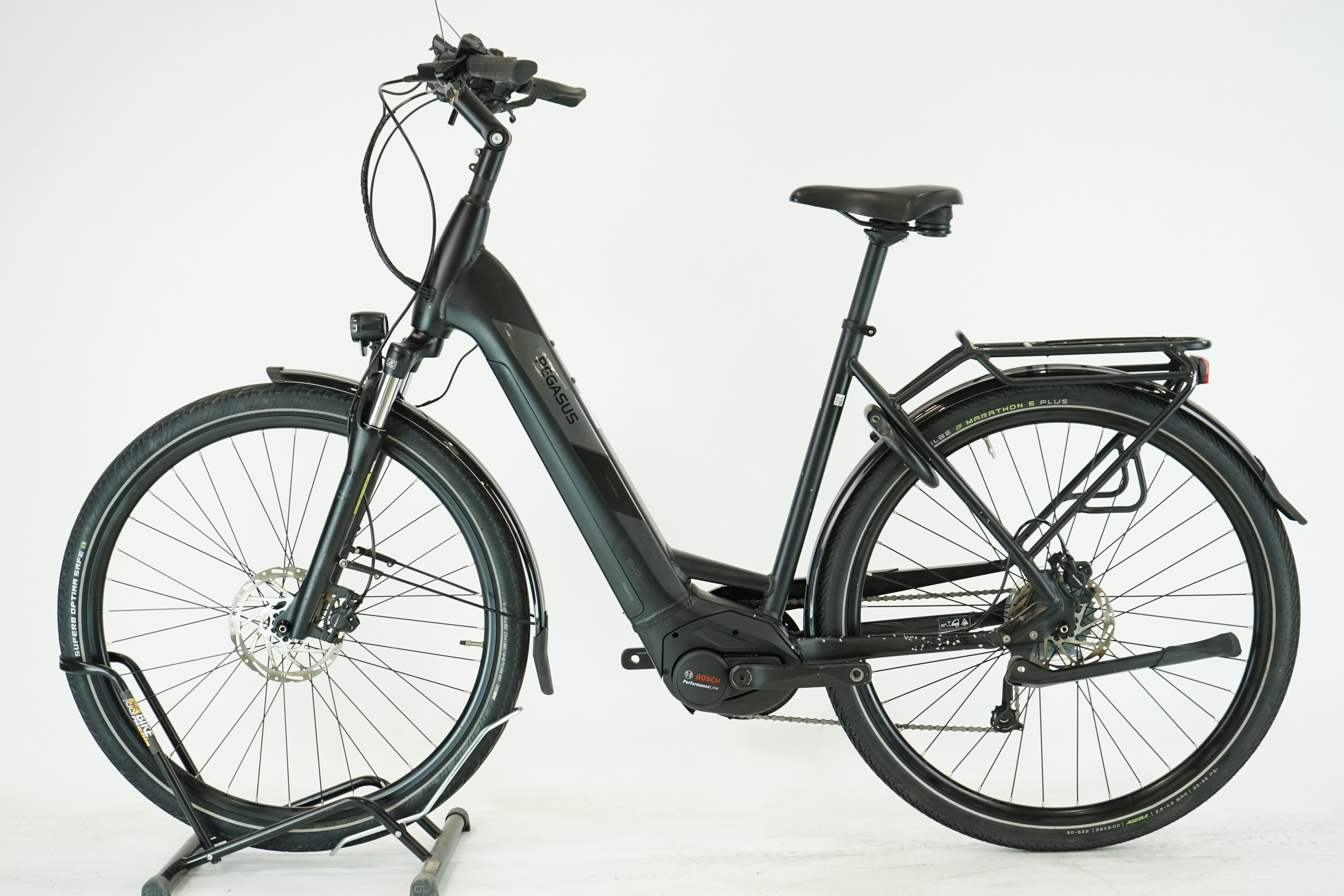 Pegasus solero Evo 9 2022 - City E Bike - 400 Wh - Tiefeinsteiger - Aluminium - 28 Zoll 