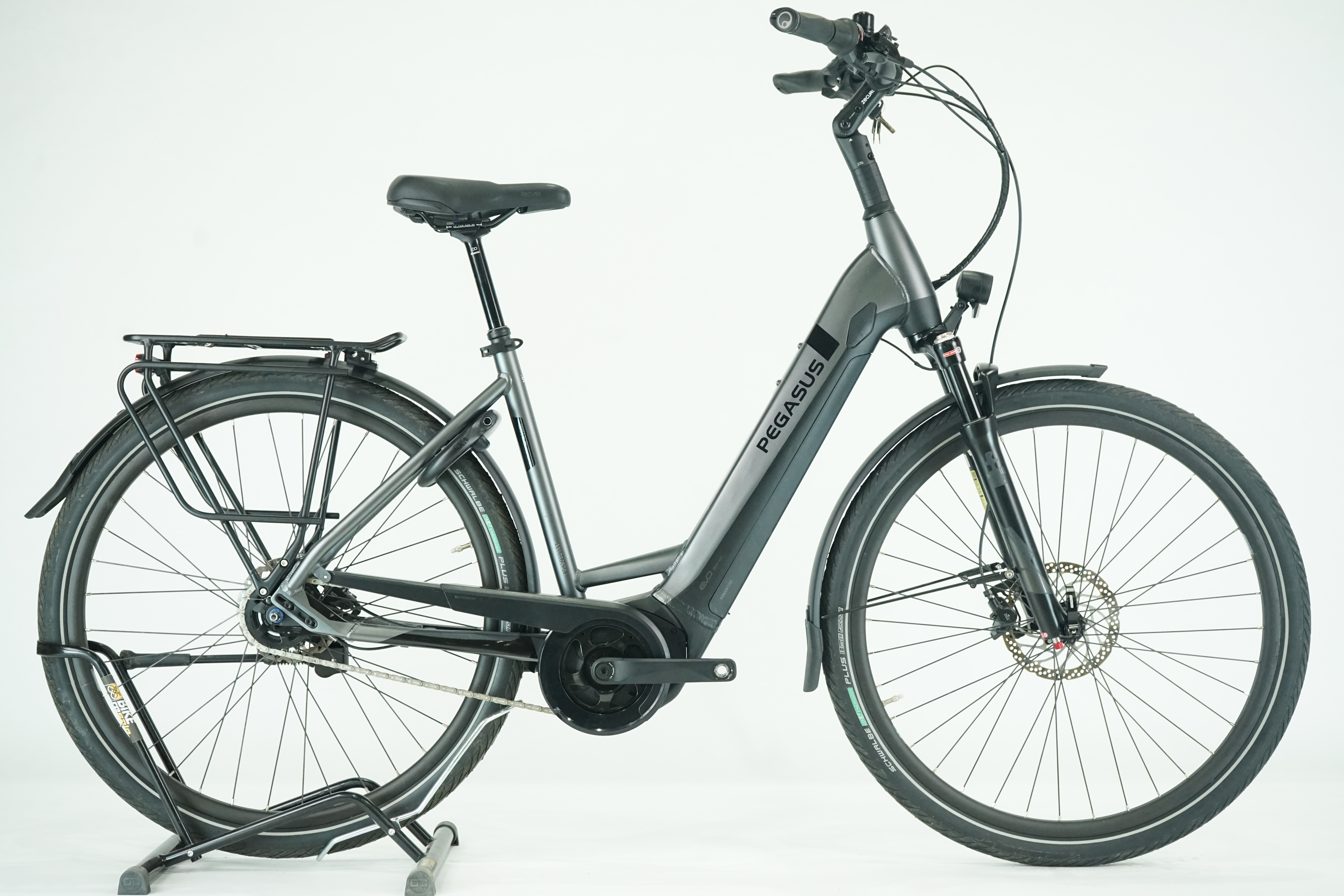Pegasus Strong EVO 5R 2021 - City E Bike - 625 Wh - 28 Zoll - Tiefeinsteiger