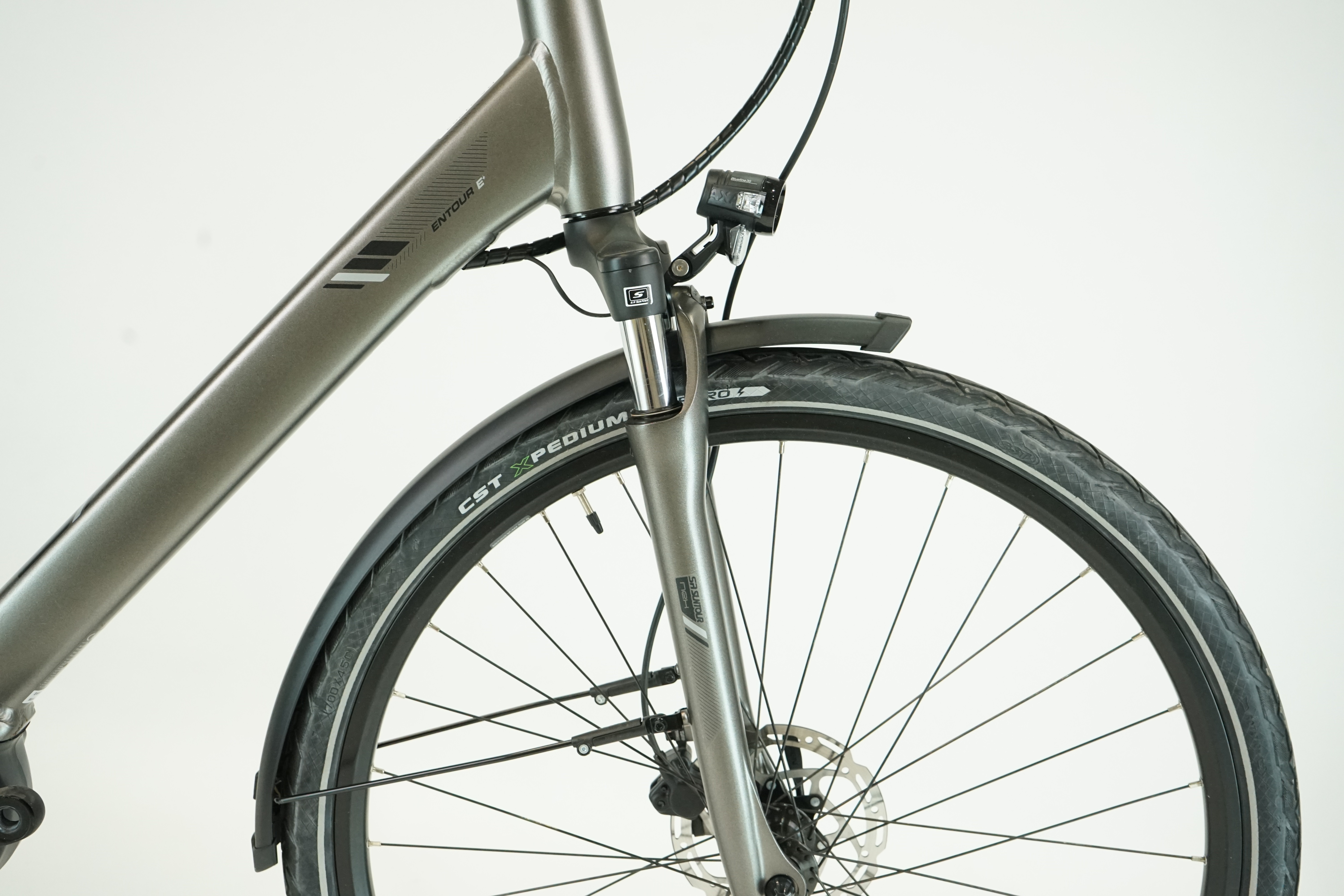 GIANT Entour E+ 0 RT LDS Core 500 2022 - City E Bike - 500 Wh - Tiefeinsteiger - 28 Zoll