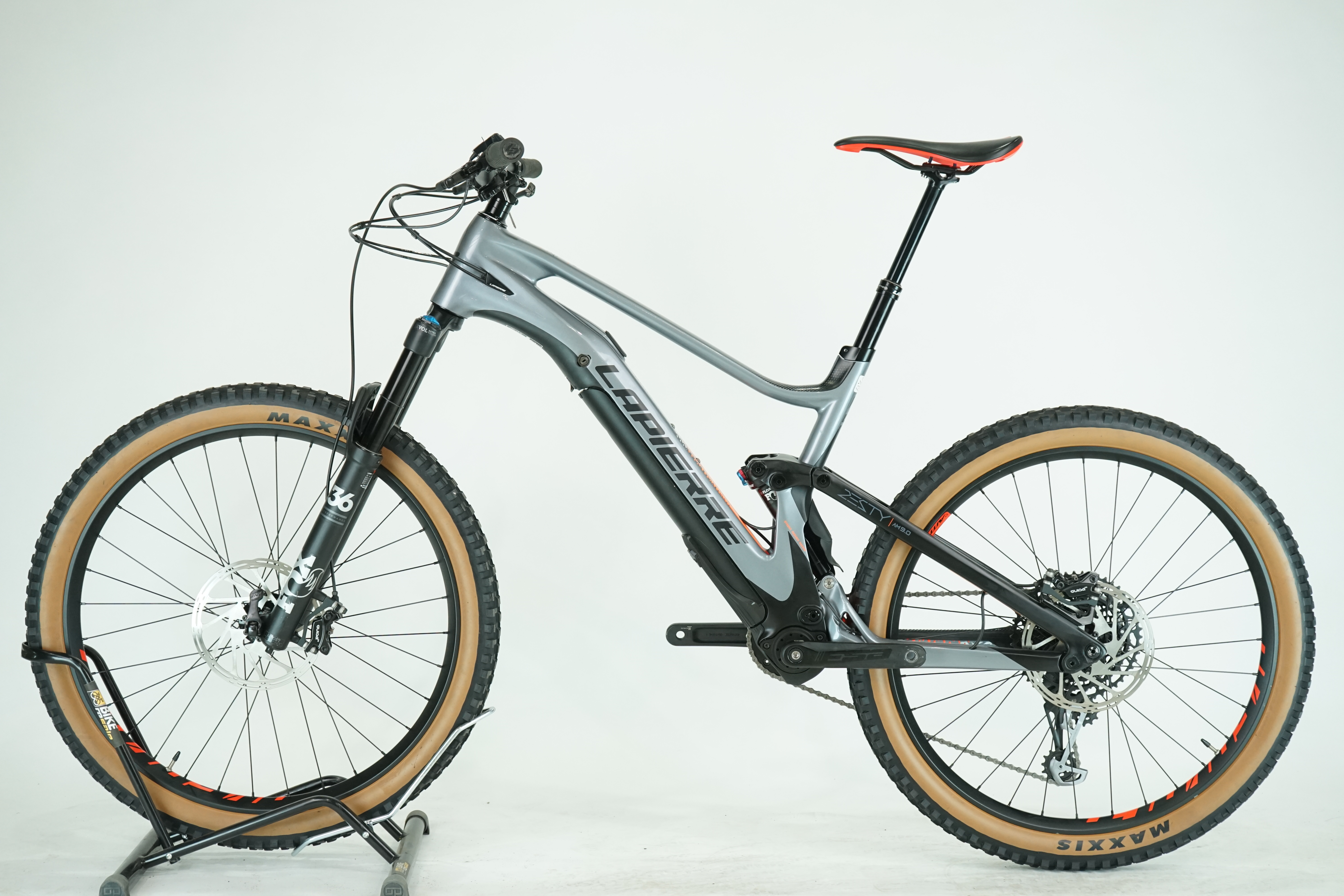 Lapierre eZESTY AM 9.0 2022 - Fully E Bike - 250Wh - 27,5Zoll