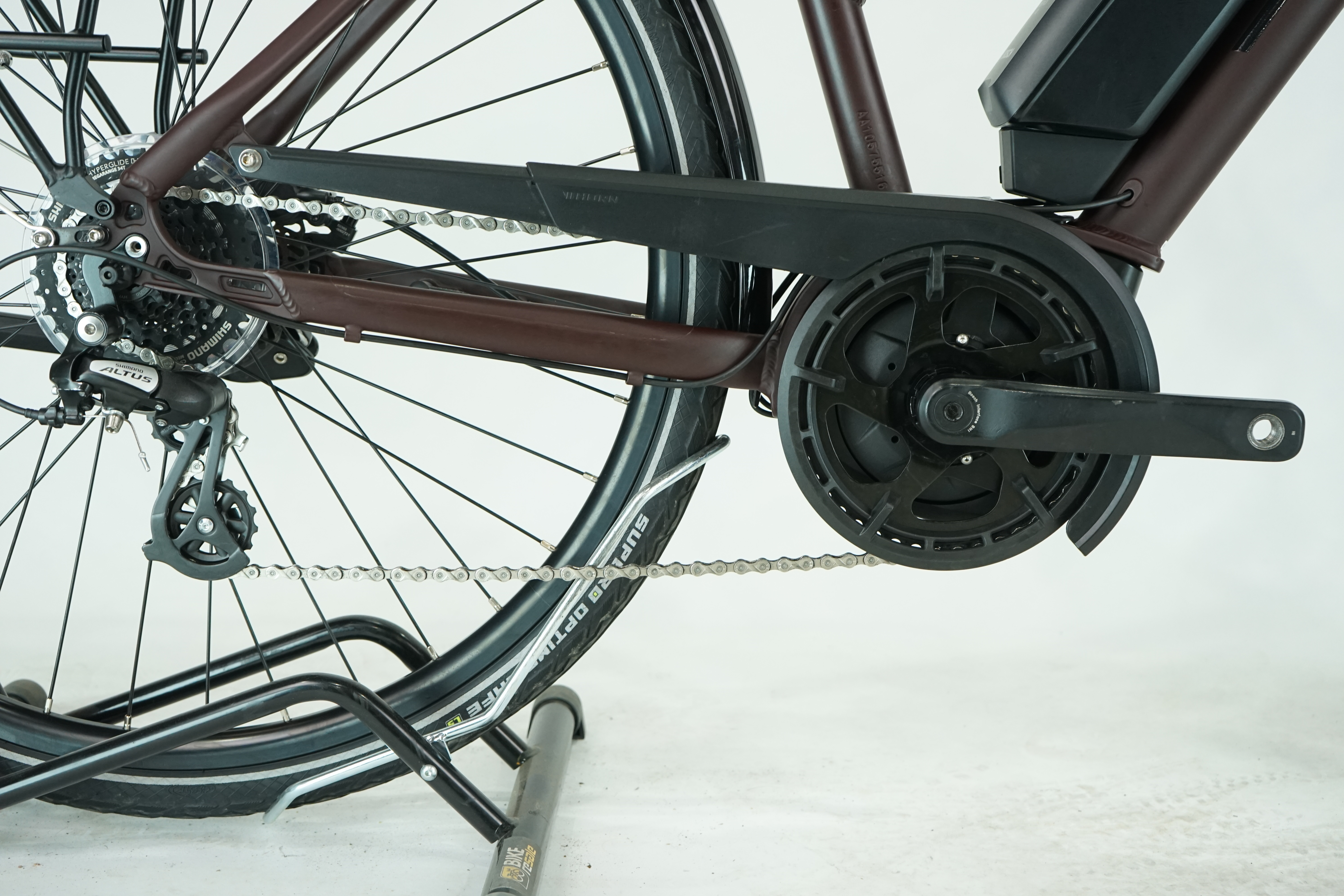 Triumph E-Bird Plus 8K 2022 - Trekking E Bike - 400Wh - 28Zoll - Damen Sport