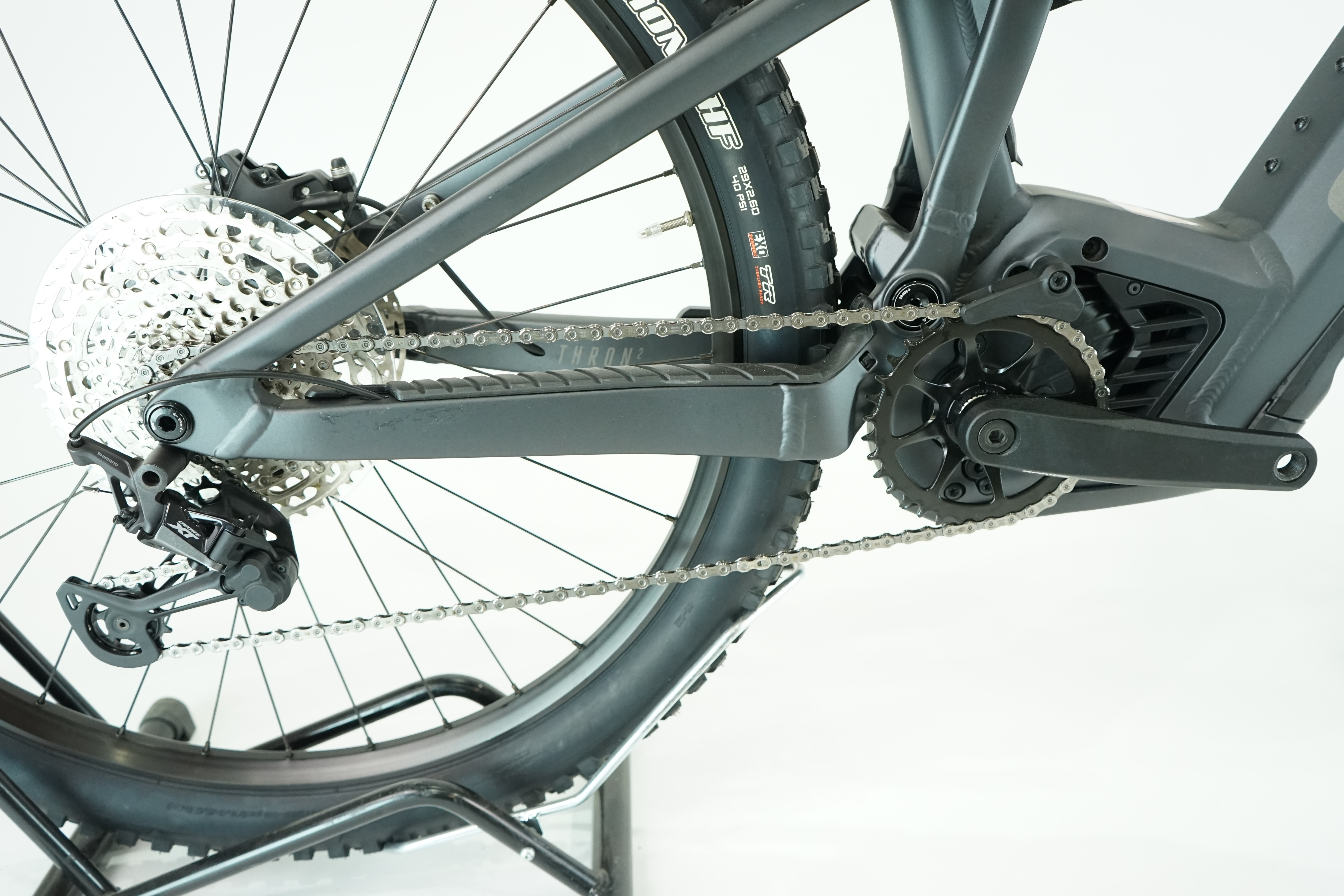 Focus 29 He Thron 6.8 2023 - Fully E Bike - 750 Wh - 29 Zoll - Aluminium 